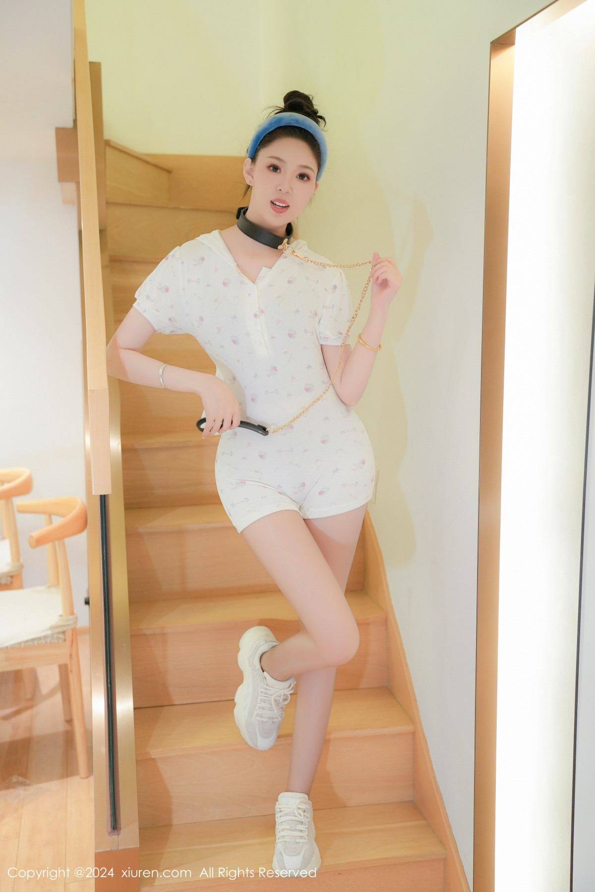 [秀人网] 2024.07.29 No.8930 小波多 丝袜美腿  第11张