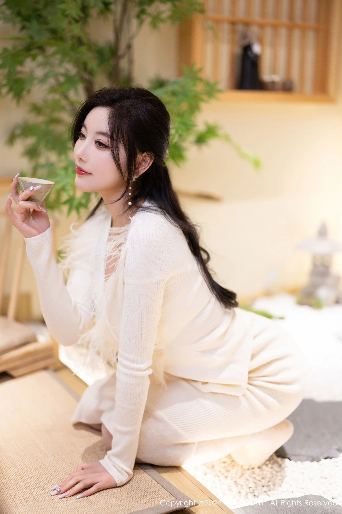 [秀人网] 2024.04.09 No.8363 杨晨晨Yome 丝袜美腿  第5张