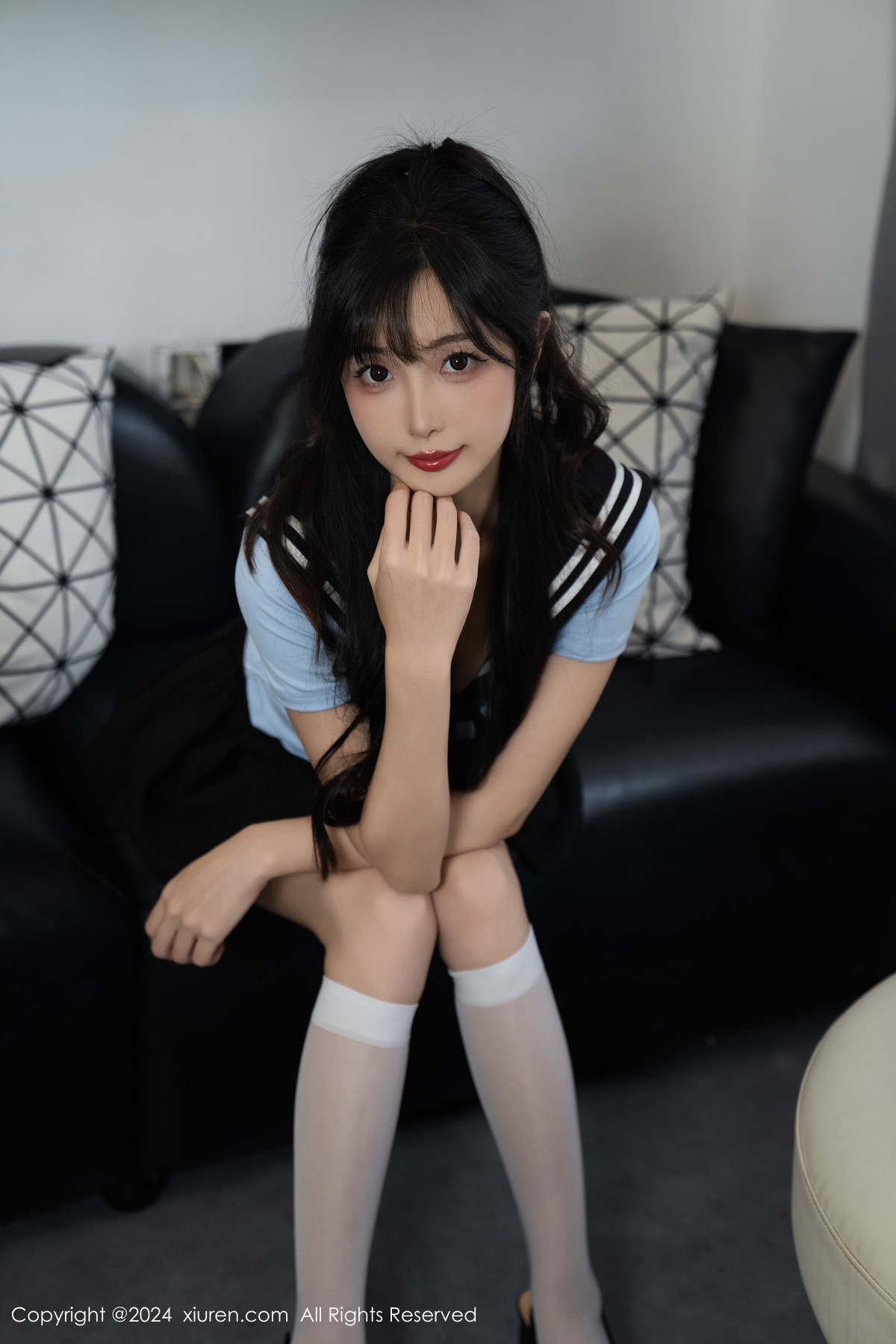 [秀人网] 2024.09.12 No.9151 林星阑 丝袜美腿  第18张