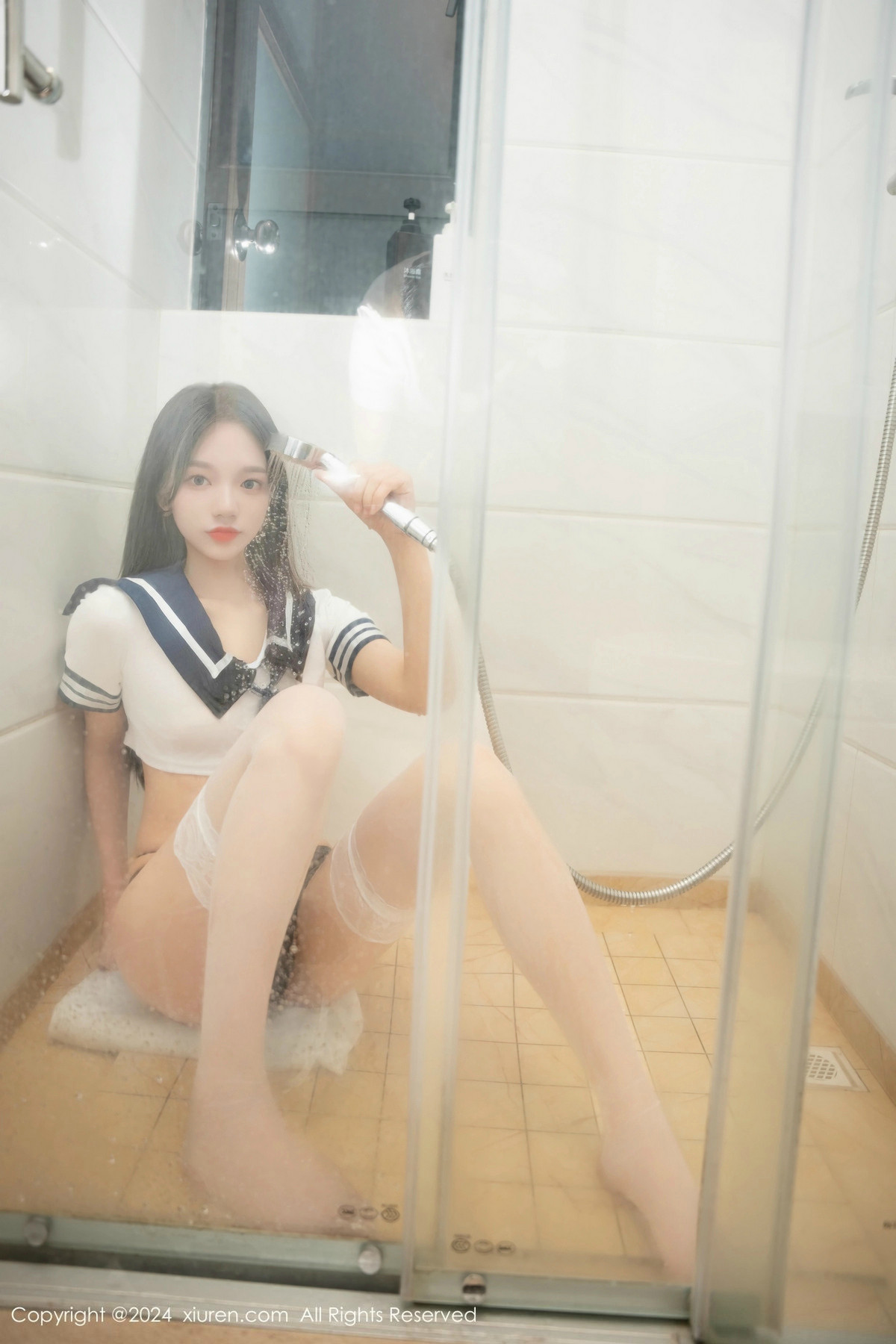 [秀人网] 2024.11.18 No.9460 奶茹 丝袜美腿  第40张