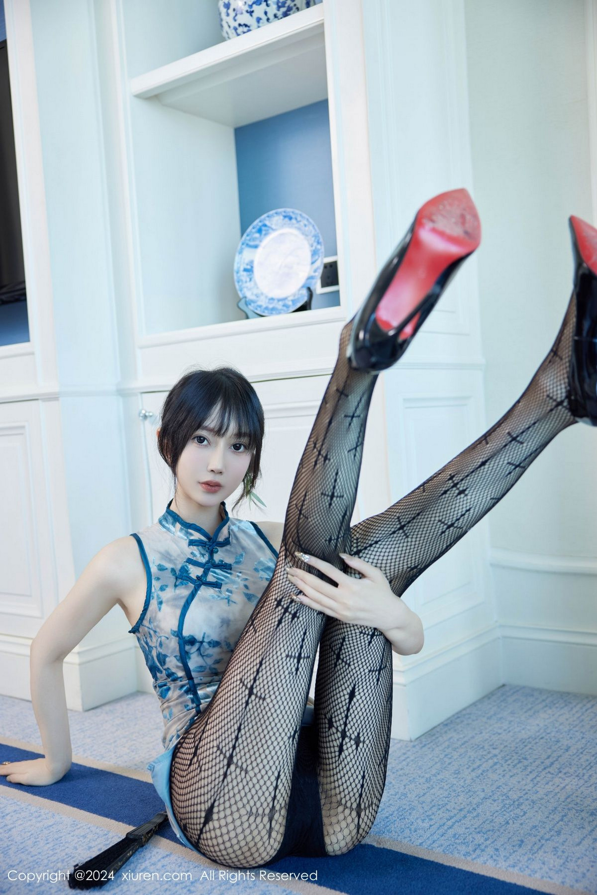 [秀人网] 2024.09.30 No.9236 玥儿玥er 美腿丝袜  第25张
