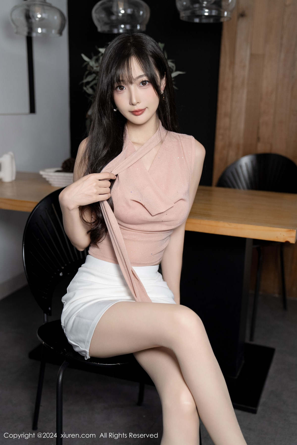 [秀人网] 2024.08.07 No.8980 林星阑 丝袜美腿  第17张