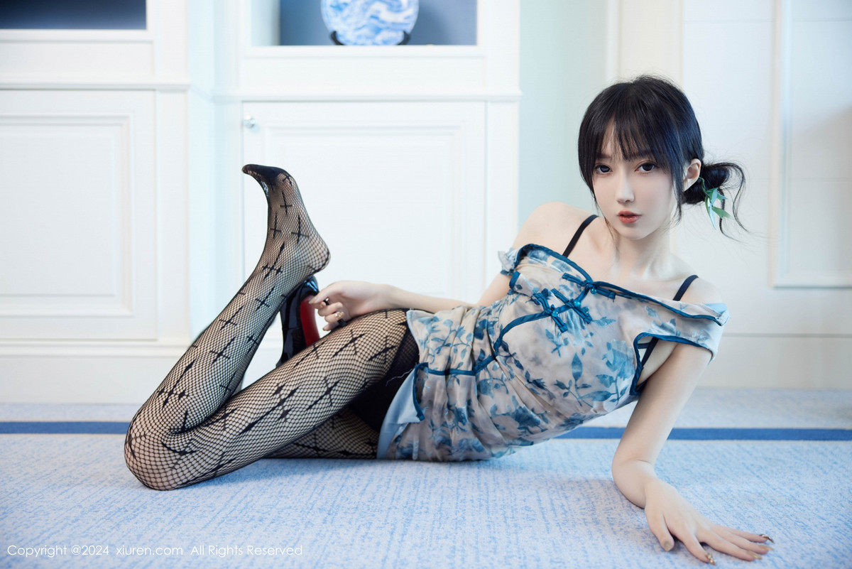 [秀人网] 2024.09.30 No.9236 玥儿玥er 美腿丝袜  第43张