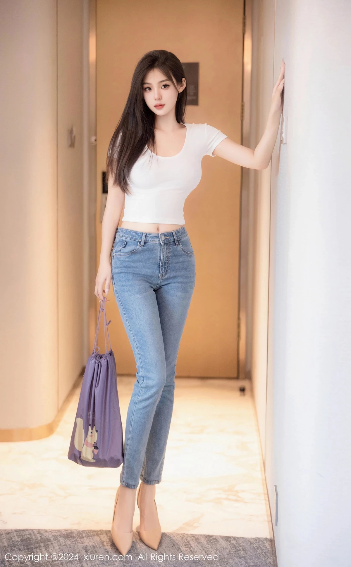 [秀人网] 2024.04.29 No.8467 周周不吃香菜 新人牛仔裤