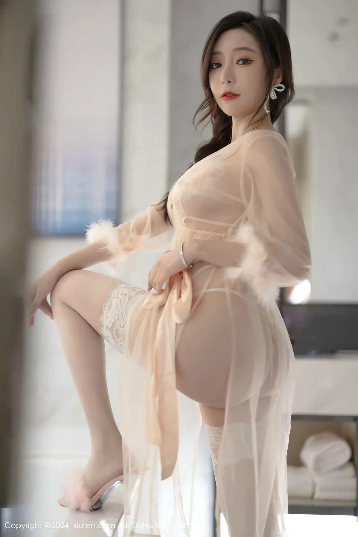 [秀人网] 2024.04.11 No.8378 王馨瑶yanni 丝袜美腿  第34张