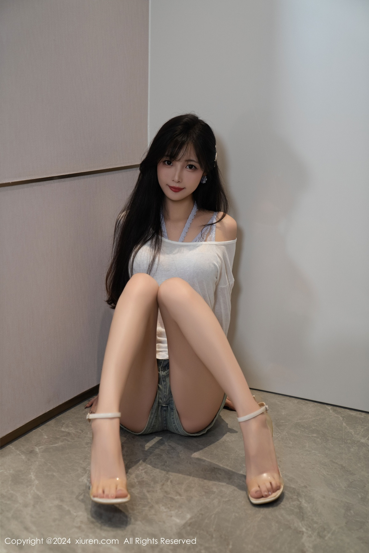 [秀人网] 2024.09.26 No.9215 林星阑 美腿性感  第37张