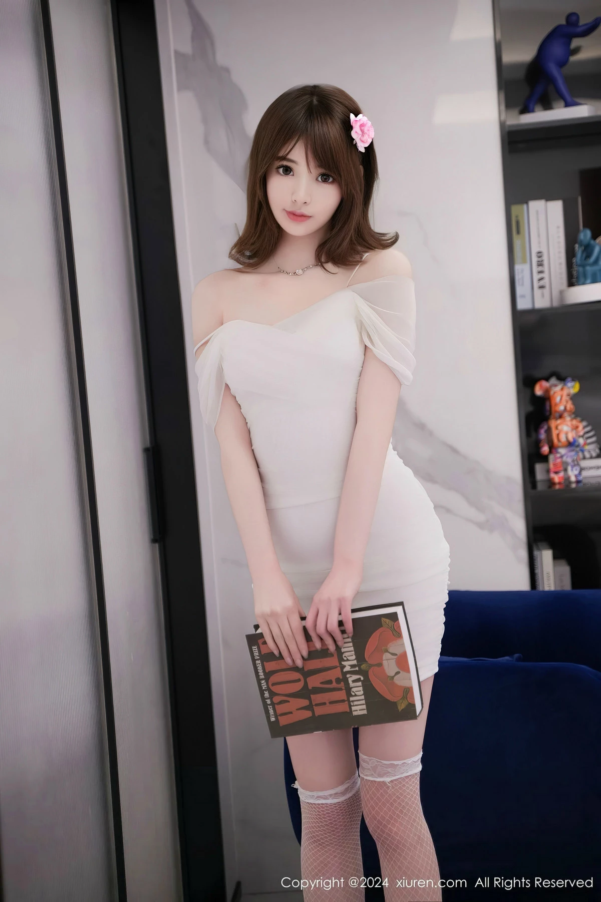 [秀人网] 2024.04.17 No.8407 梦灵儿Mini 丝袜美腿  第15张