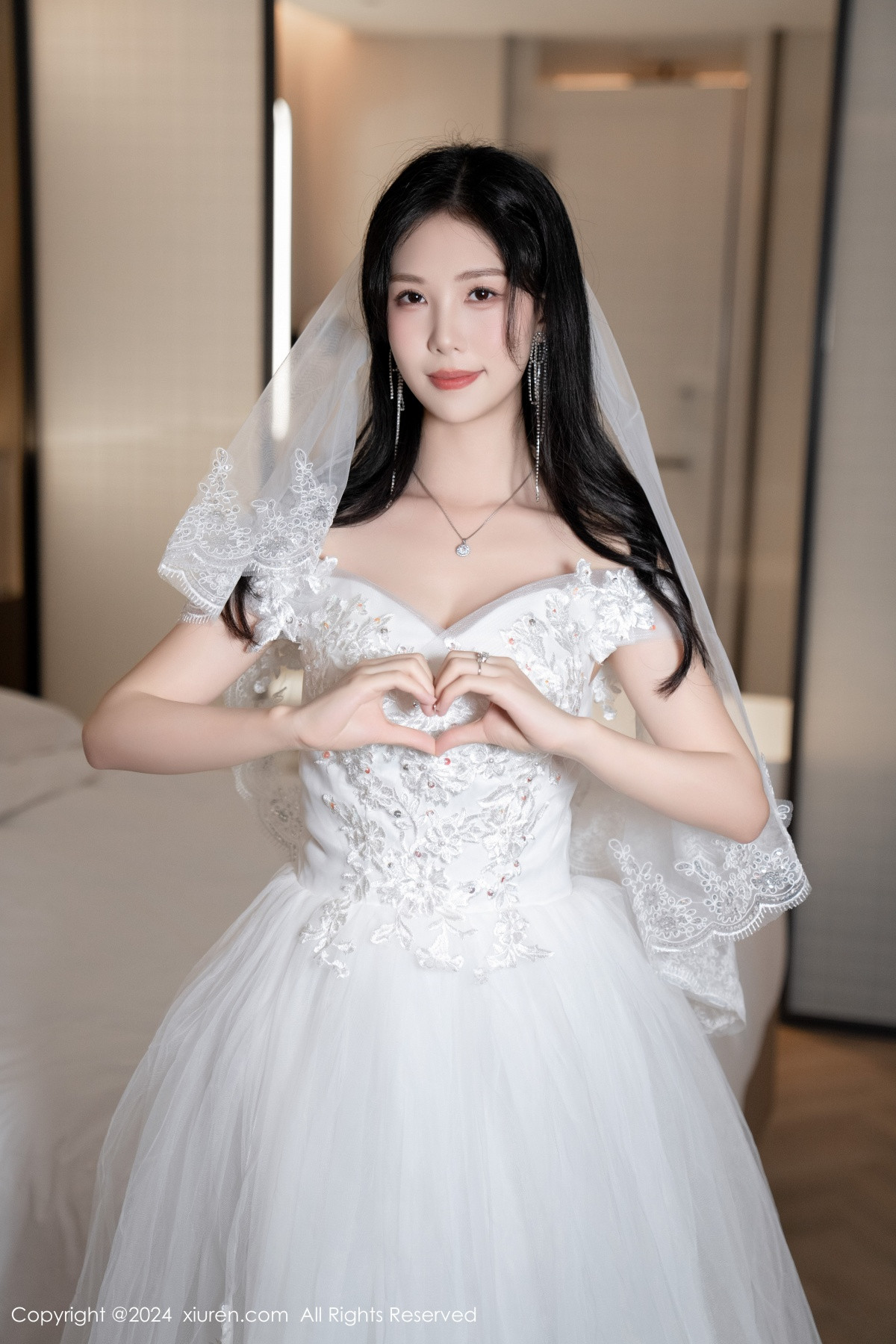 [秀人网] 2024.08.09 No.8998 利世 丝袜美腿  第40张