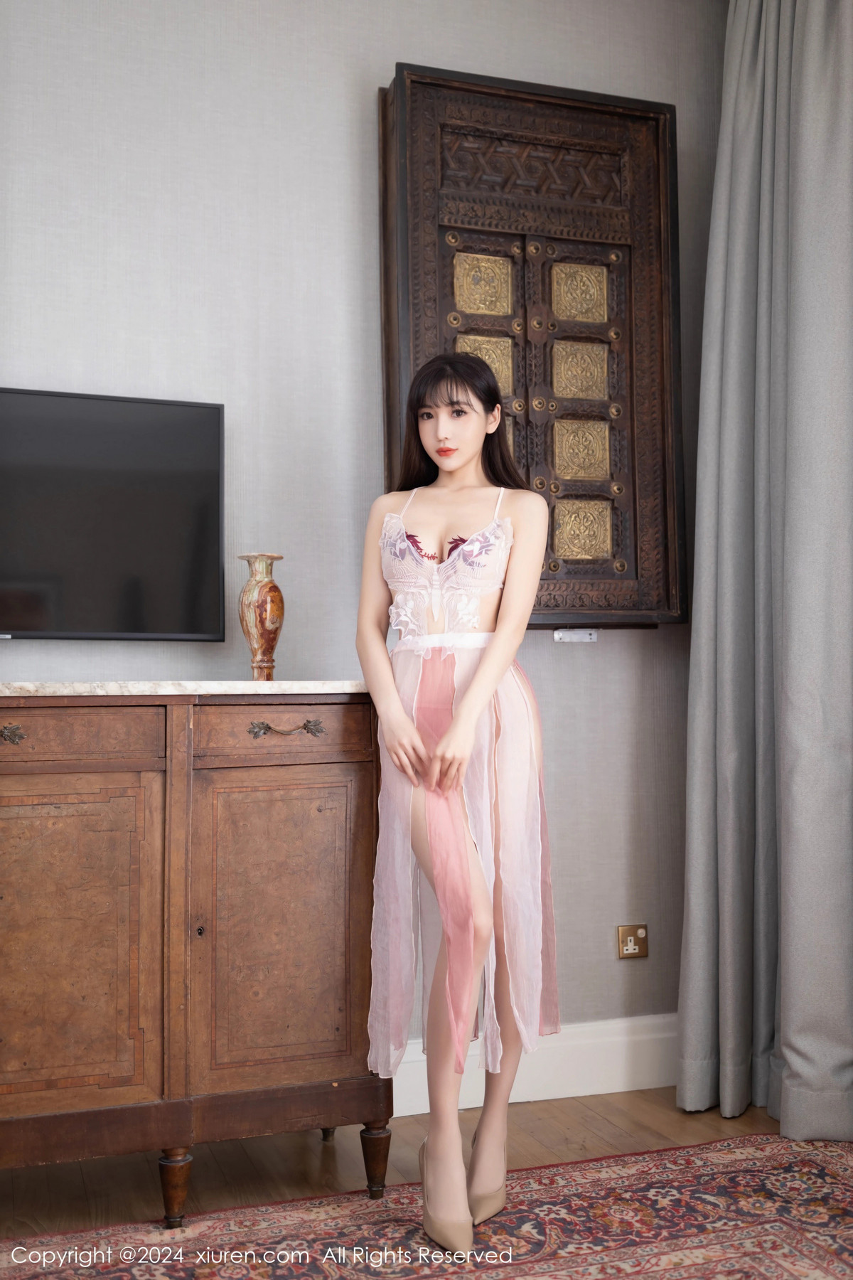 [秀人网] 2024.08.01 No.8954 陆萱萱 长裙美腿  第78张