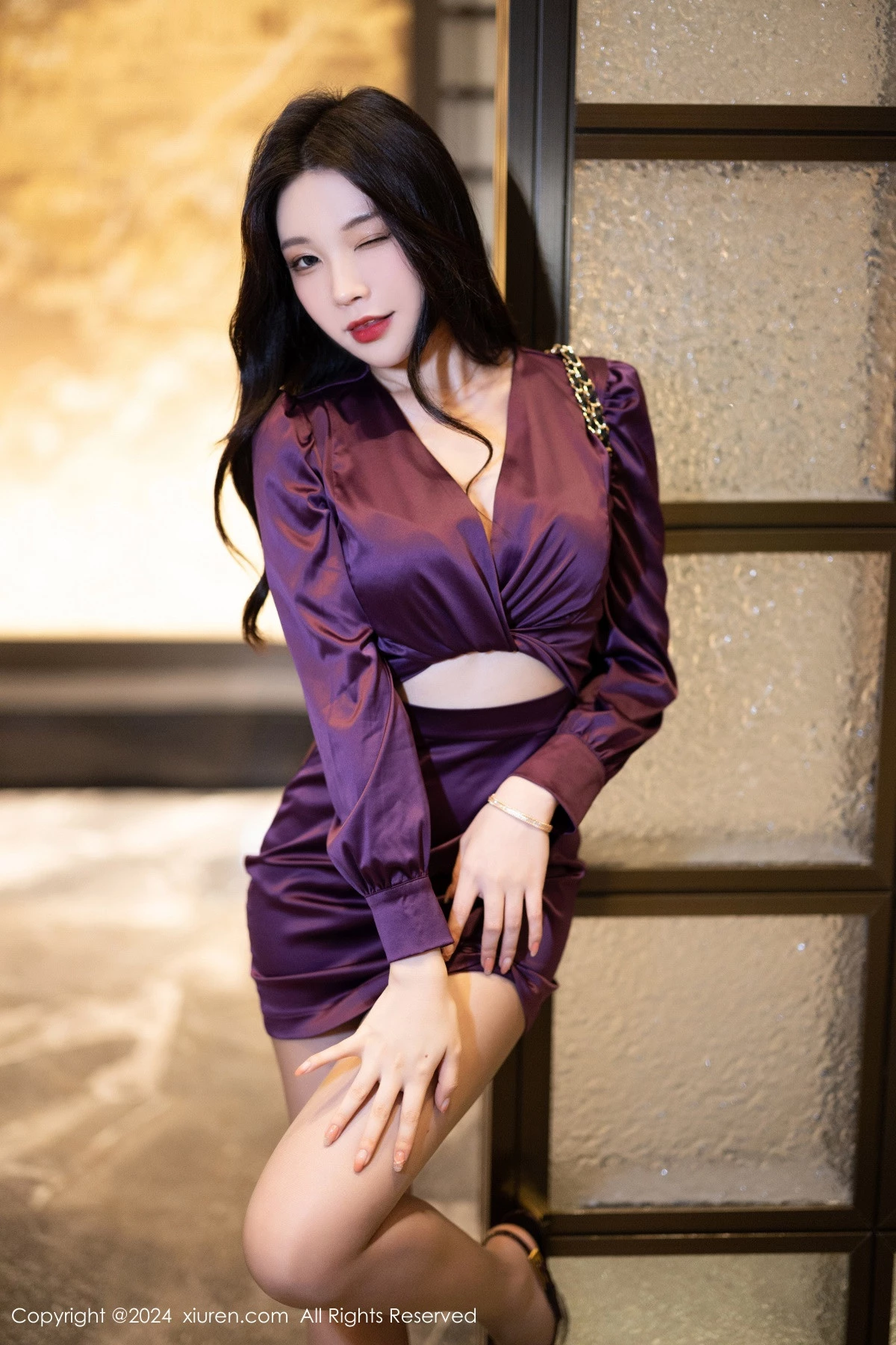 [秀人网] 2024.04.03 No.8342 徐莉芝Booty 美腿丝袜  第10张