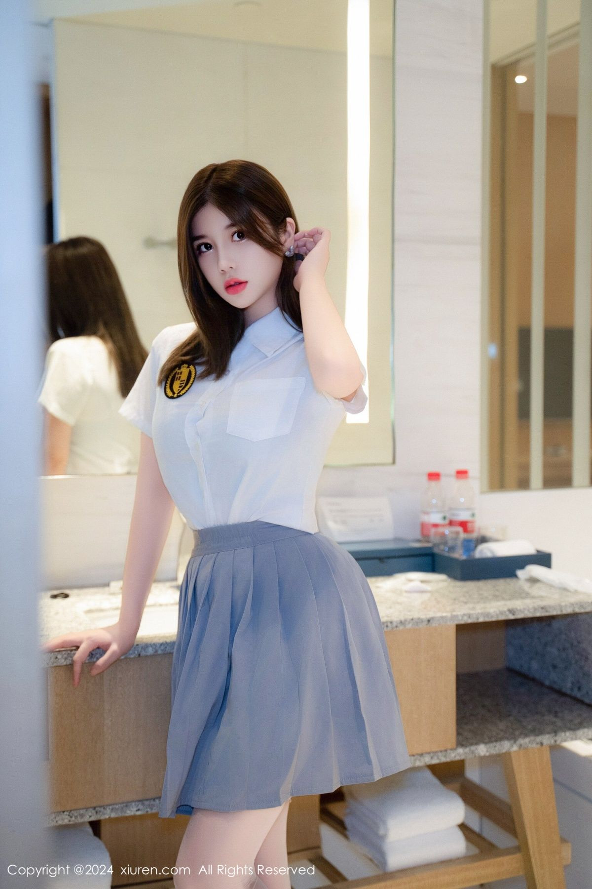[秀人网] 2024.08.26 No.9066 周jojobaby 美腿丝袜  第21张