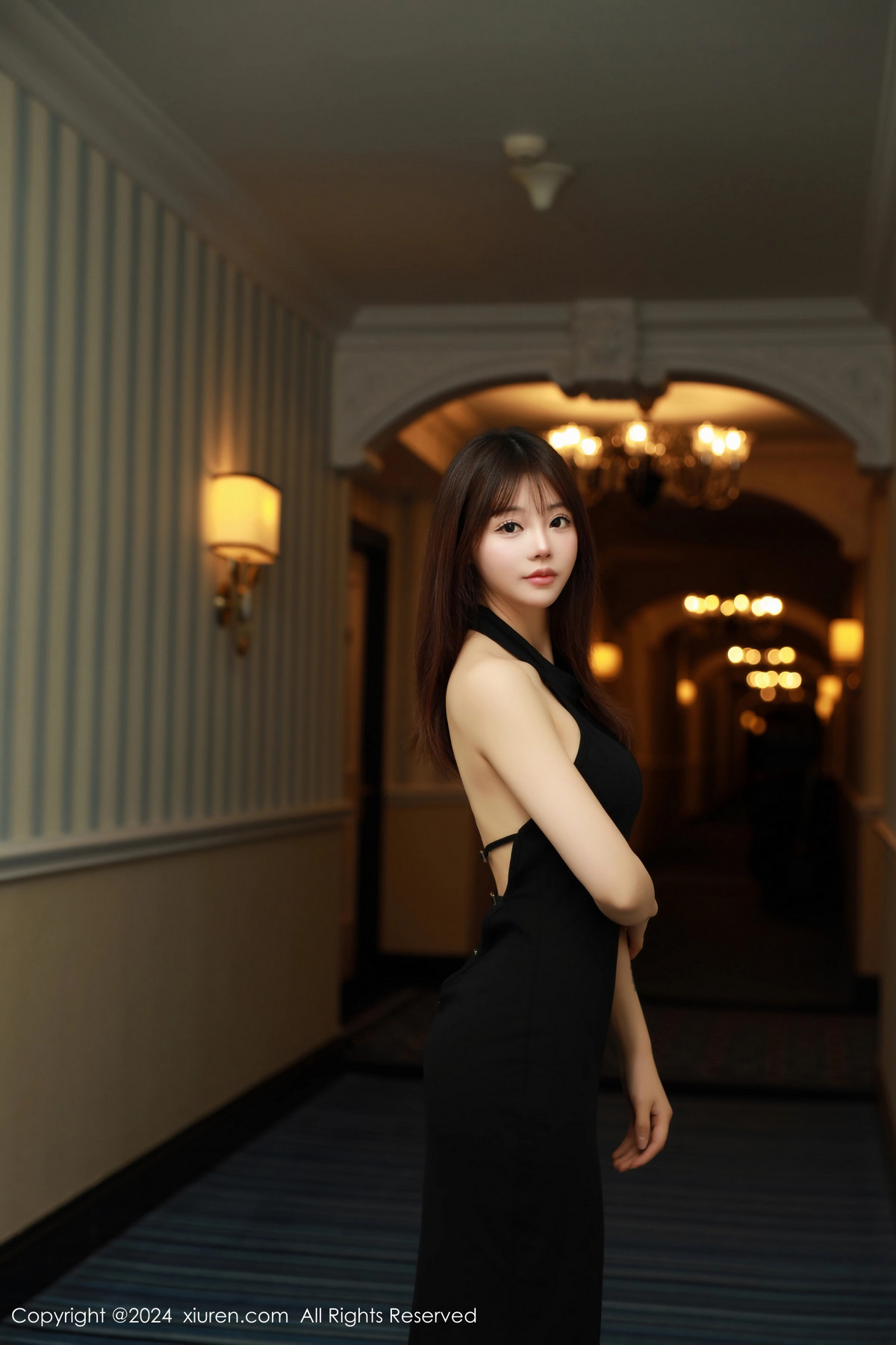 [秀人网] 2024.06.12 No.8685 佘贝拉Bella 美腿性感  第54张