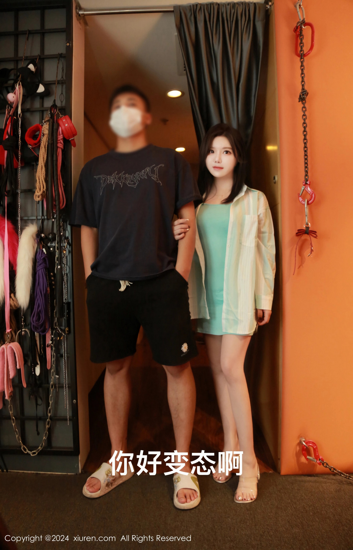 [秀人网] 2024.08.02 No.8956 小薯条nienie 黑丝美腿  第3张