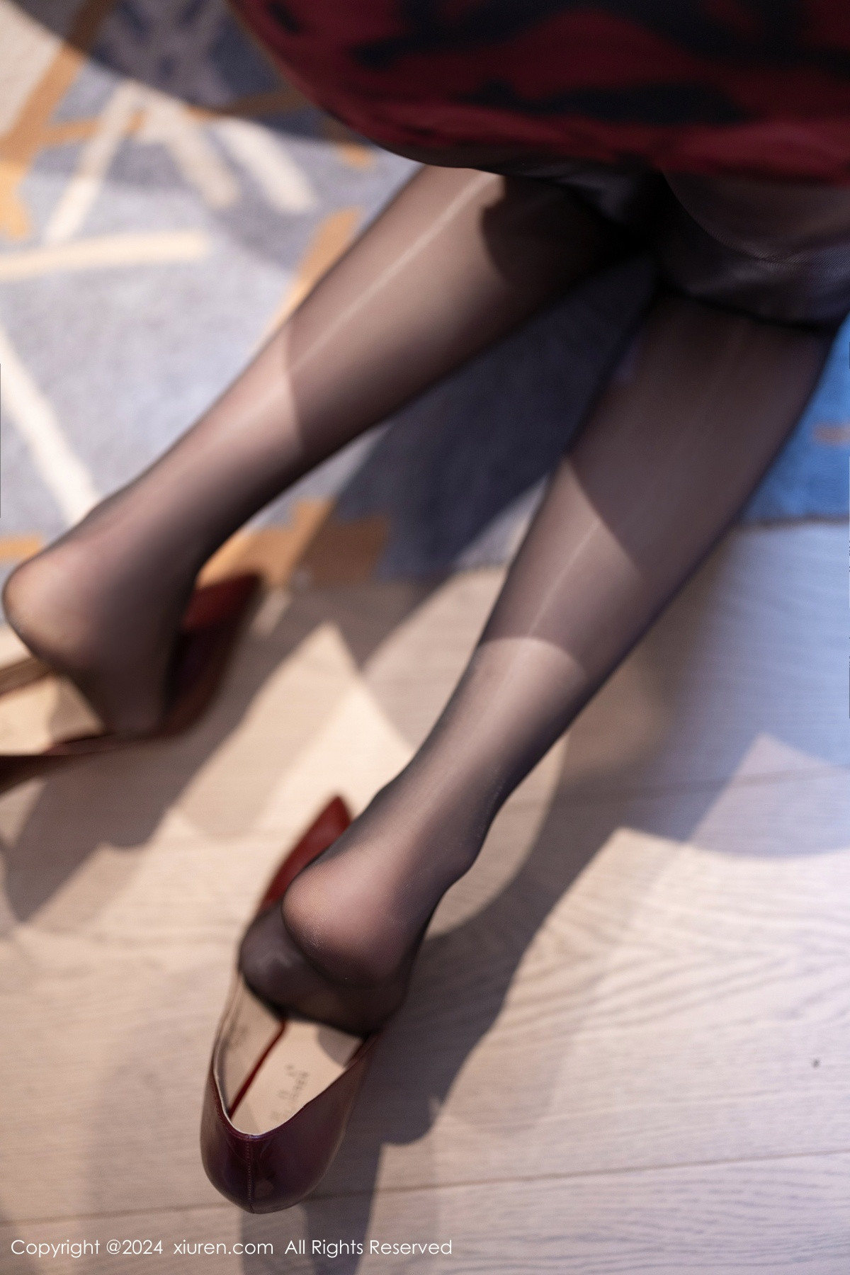 [秀人网] 2024.06.06 No.8664 徐莉芝Booty 黑丝美腿  第15张