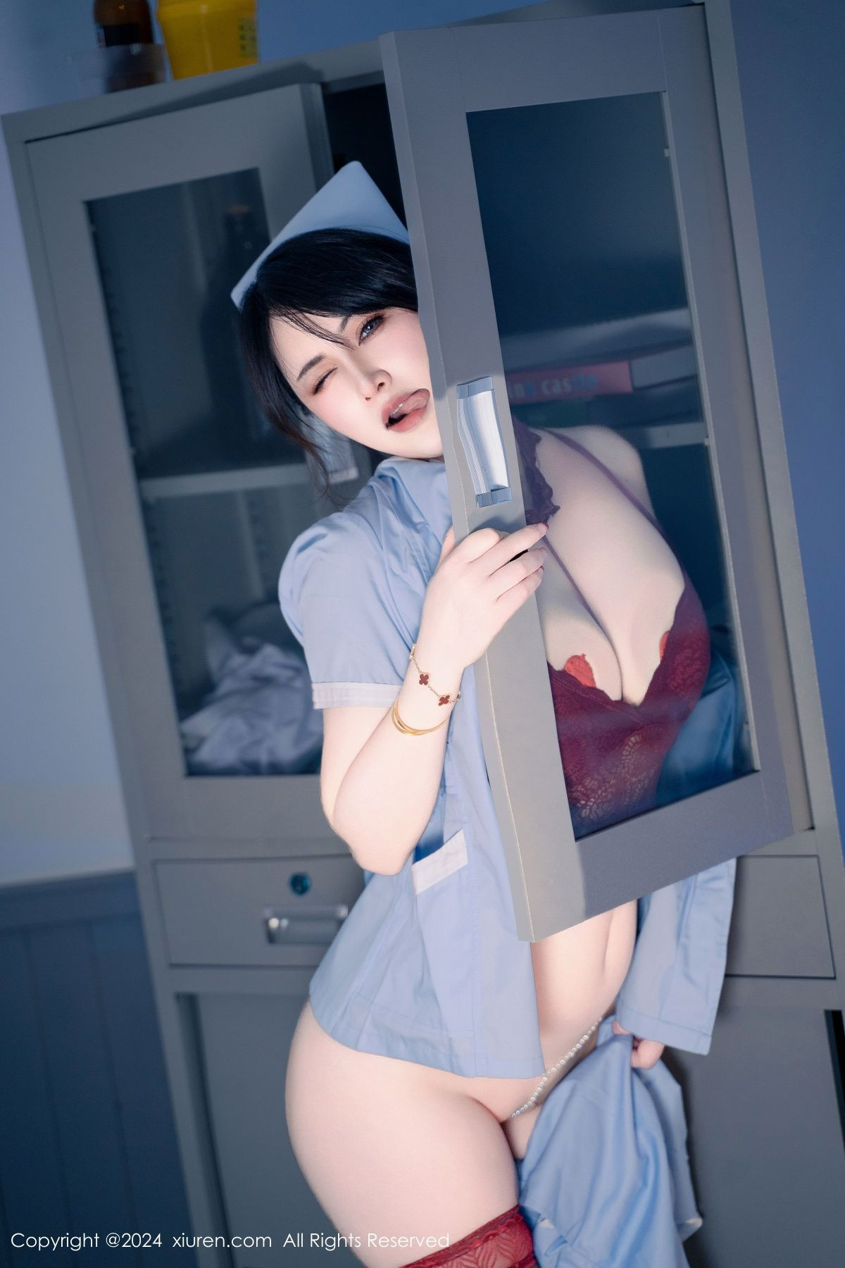 [秀人网] 2024.07.15 No.8859 诗诗kiki 美臀性感  第44张