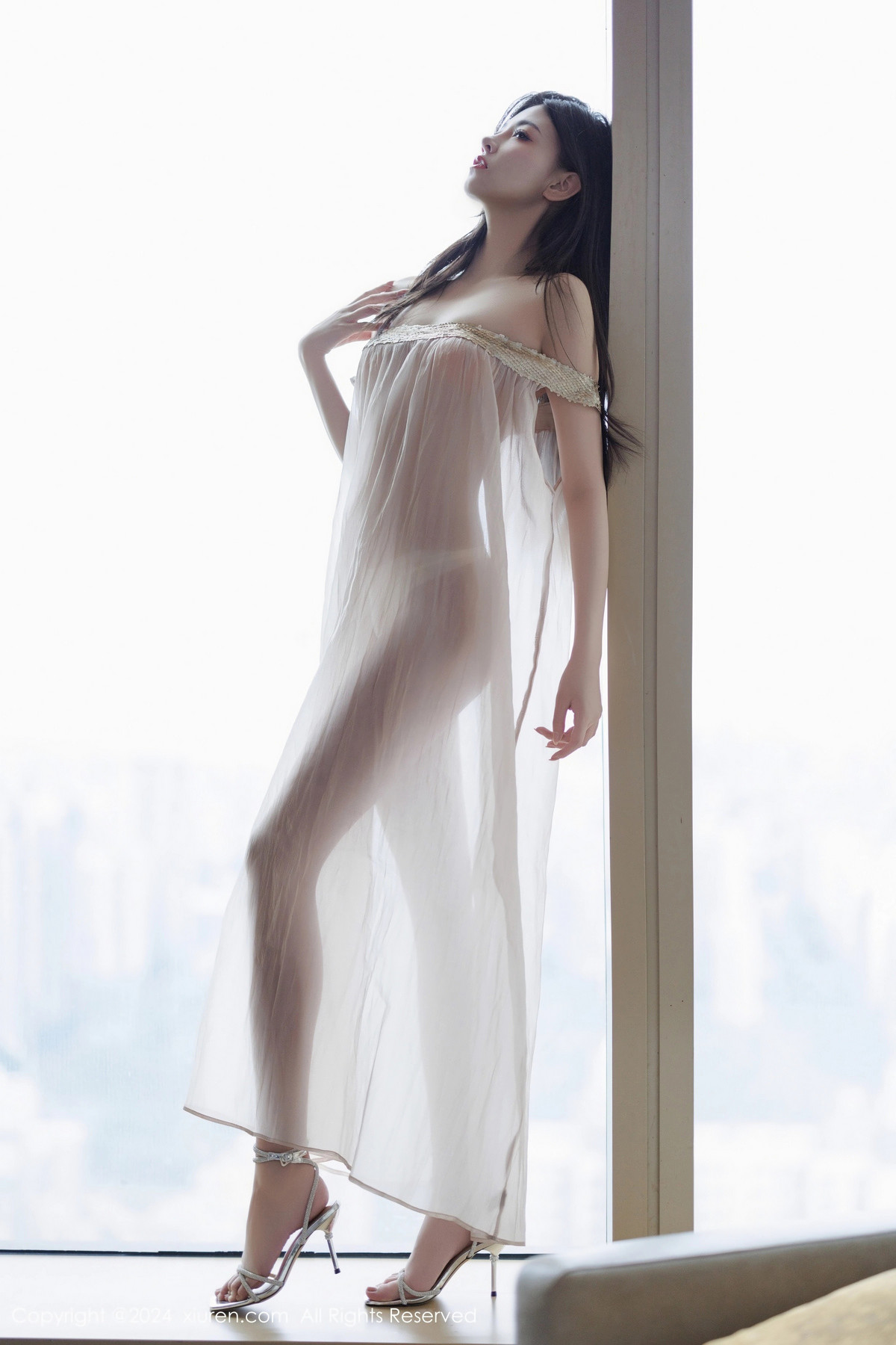 [秀人网] 2024.11.11 No.9426 初梦瑶 美腿性感  第53张