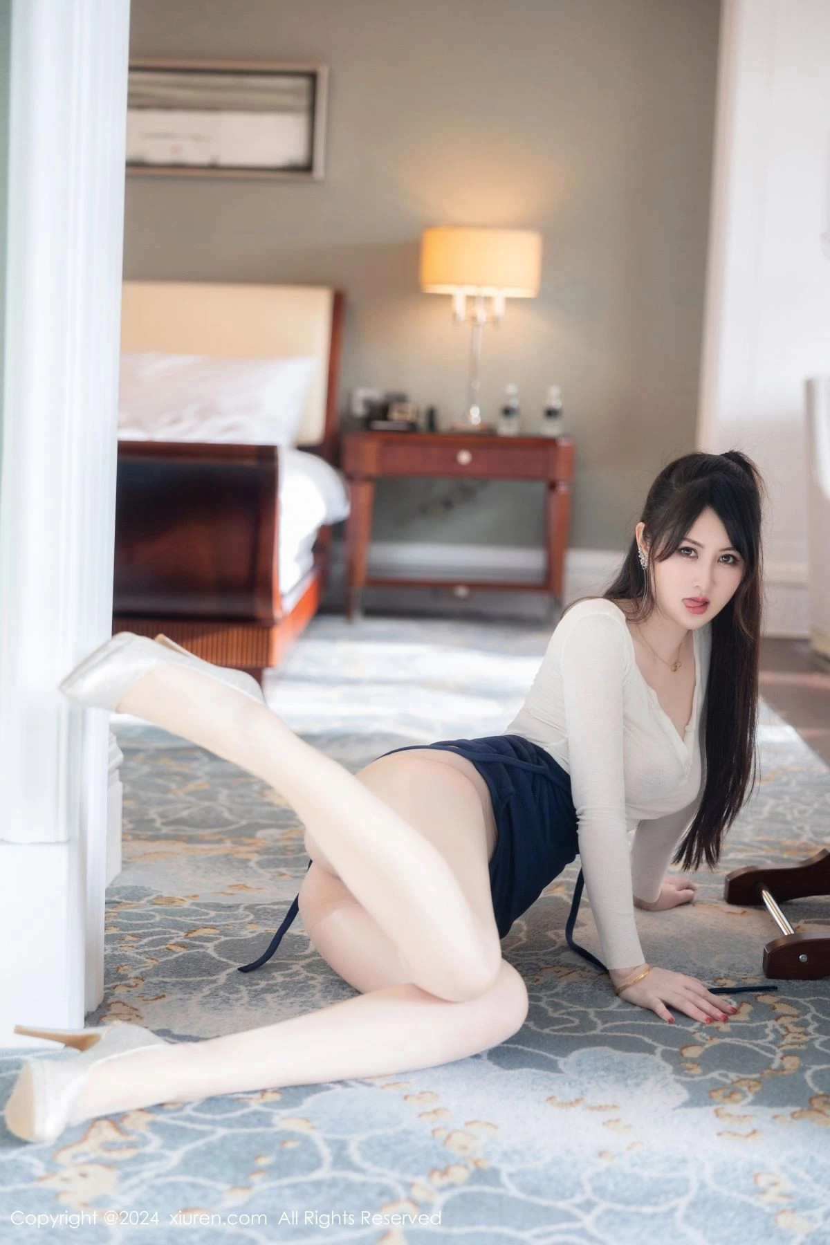 [秀人网] 2024.04.09 No.8361 诗诗kiki 美腿性感  第26张