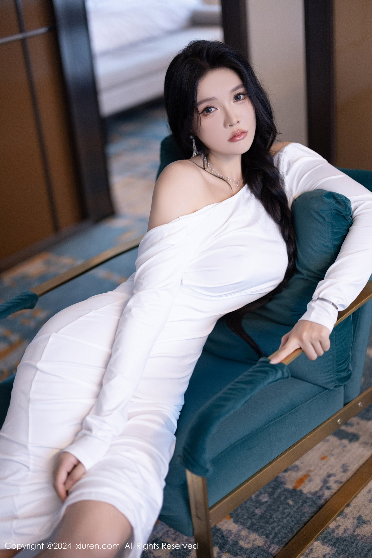 [秀人网] 2024.09.05 No.9115 娜比 黑丝美腿  第31张