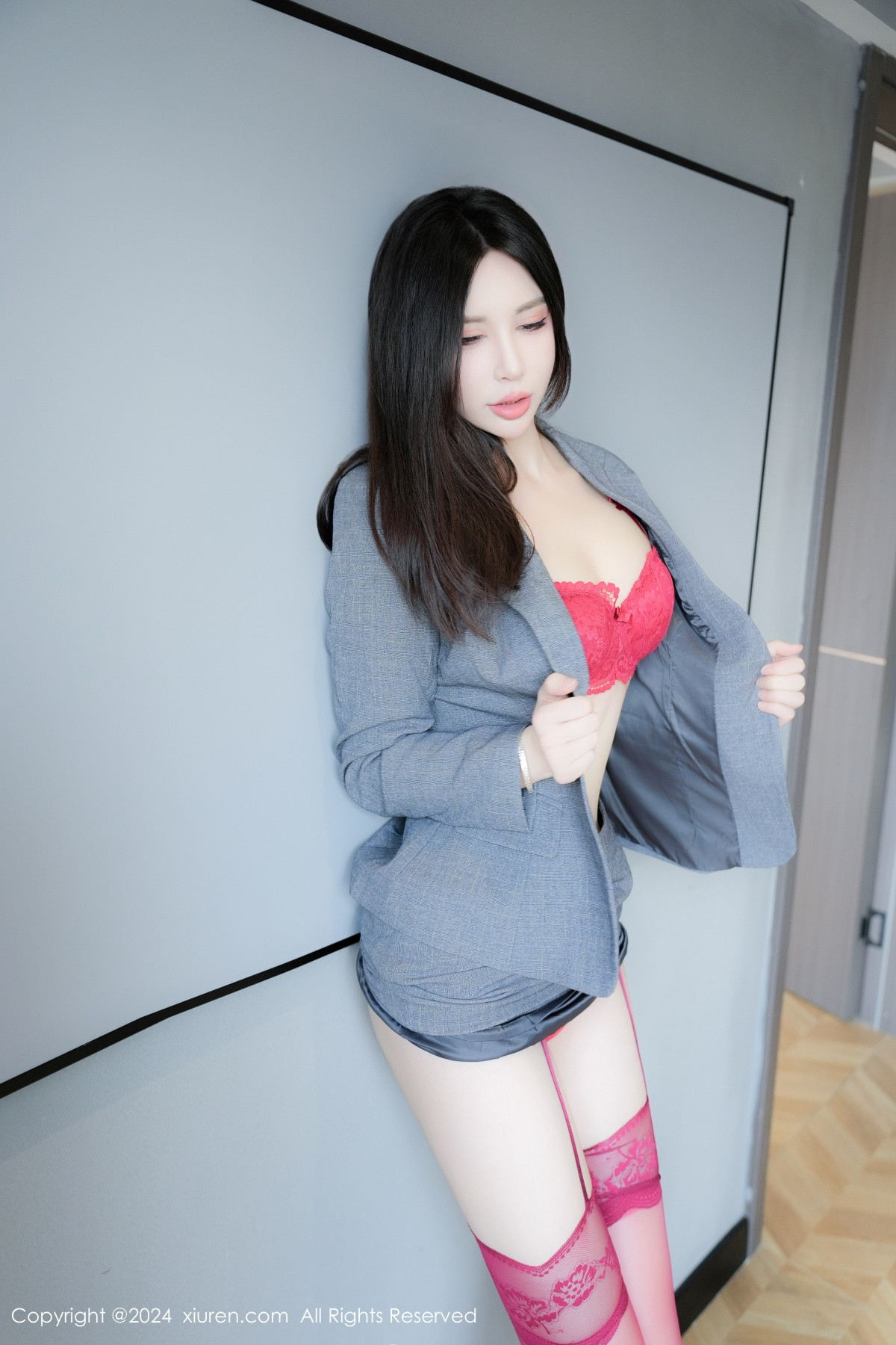 [秀人网] 2024.08.05 No.8967 曼柔 丝袜美腿  第26张