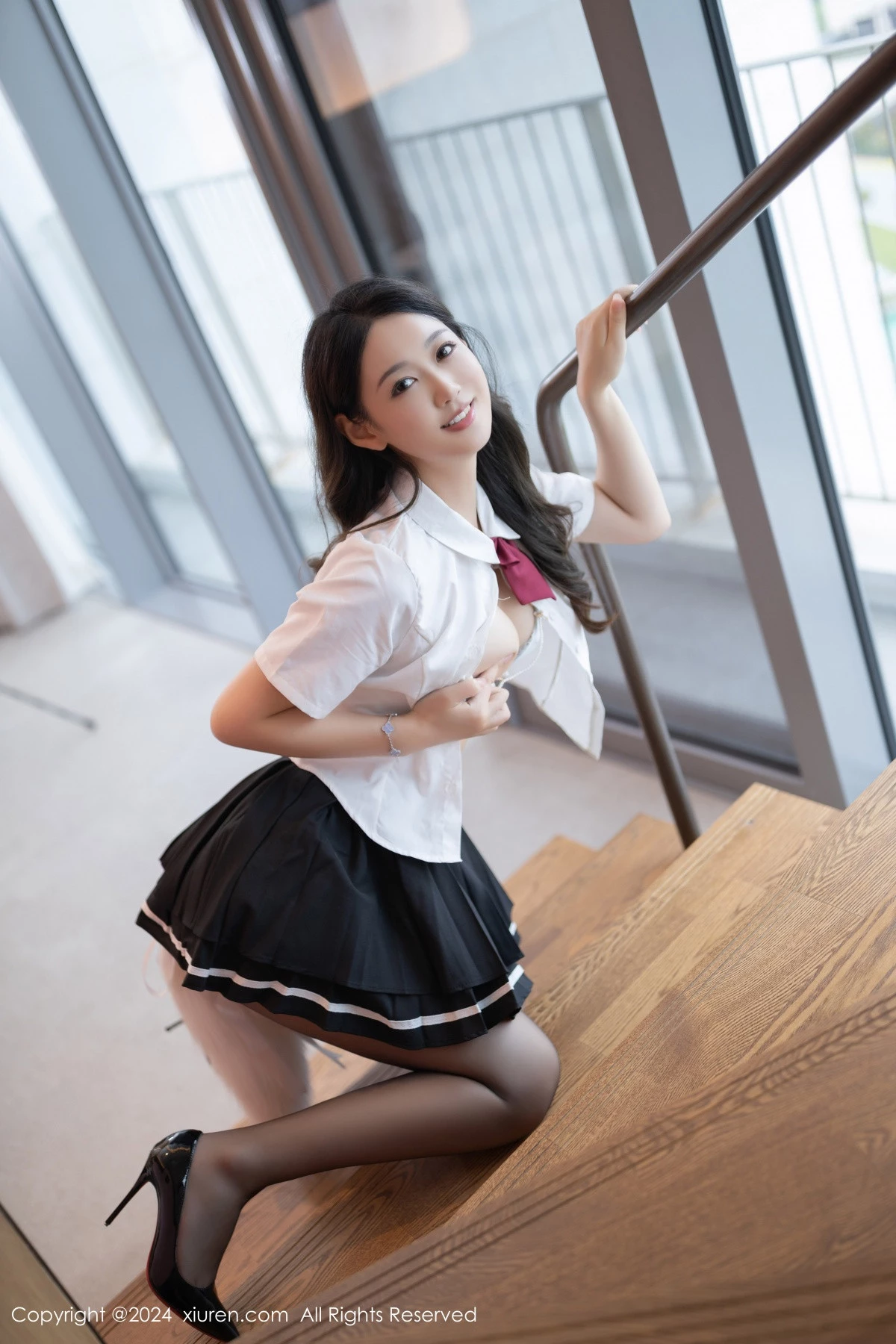 [秀人网] 2024.09.18 No.9174 唐安琪 黑丝美腿  第38张