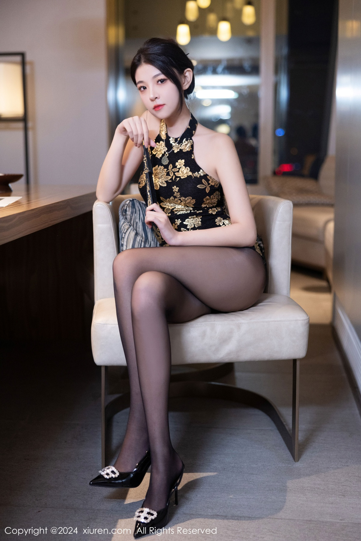 [秀人网] 2024.10.17 No.9304 初梦瑶 黑丝美腿  第28张