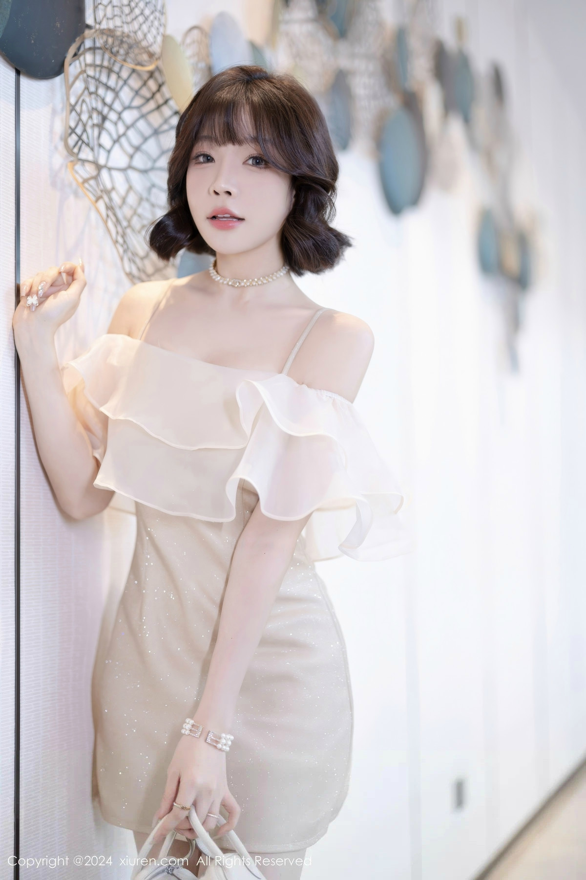 [秀人网] 2024.07.25 No.8917 徐莉芝Booty 丝袜美腿  第3张