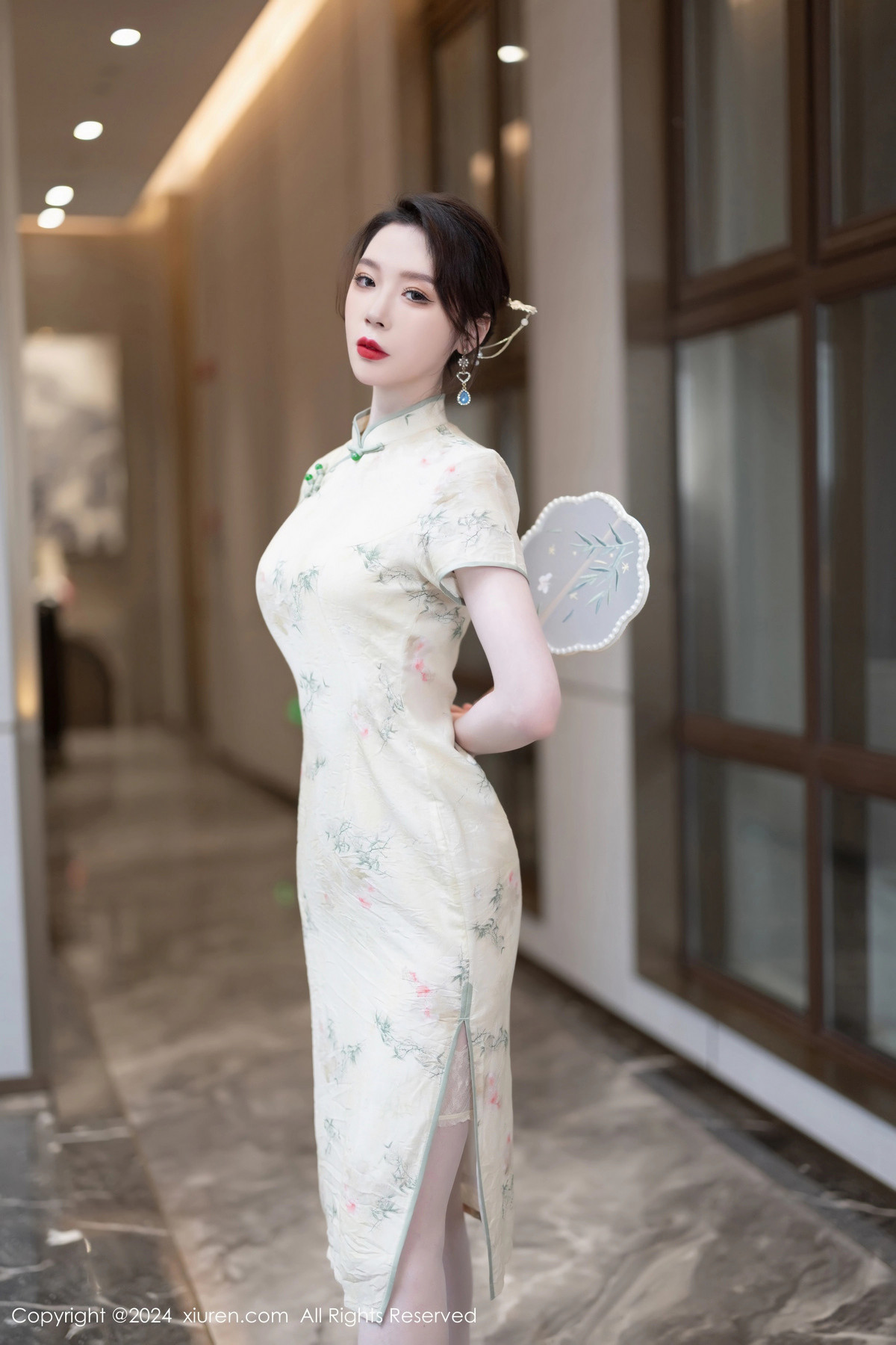 [秀人网] 2024.05.07 No.8497 梦心玥 丝袜美腿  第11张
