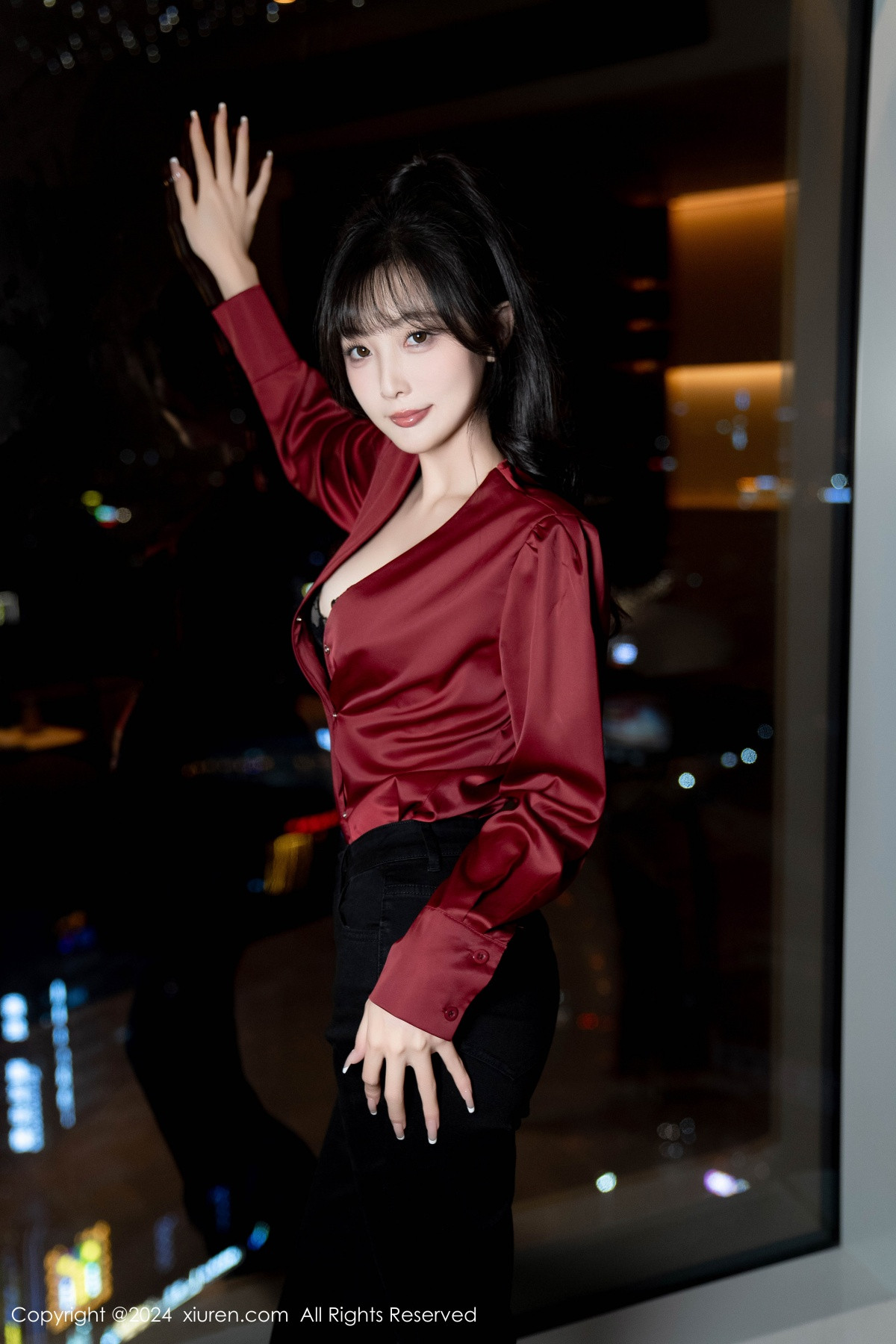 [秀人网] 2024.10.16 No.9299 林星阑 黑丝美腿  第22张