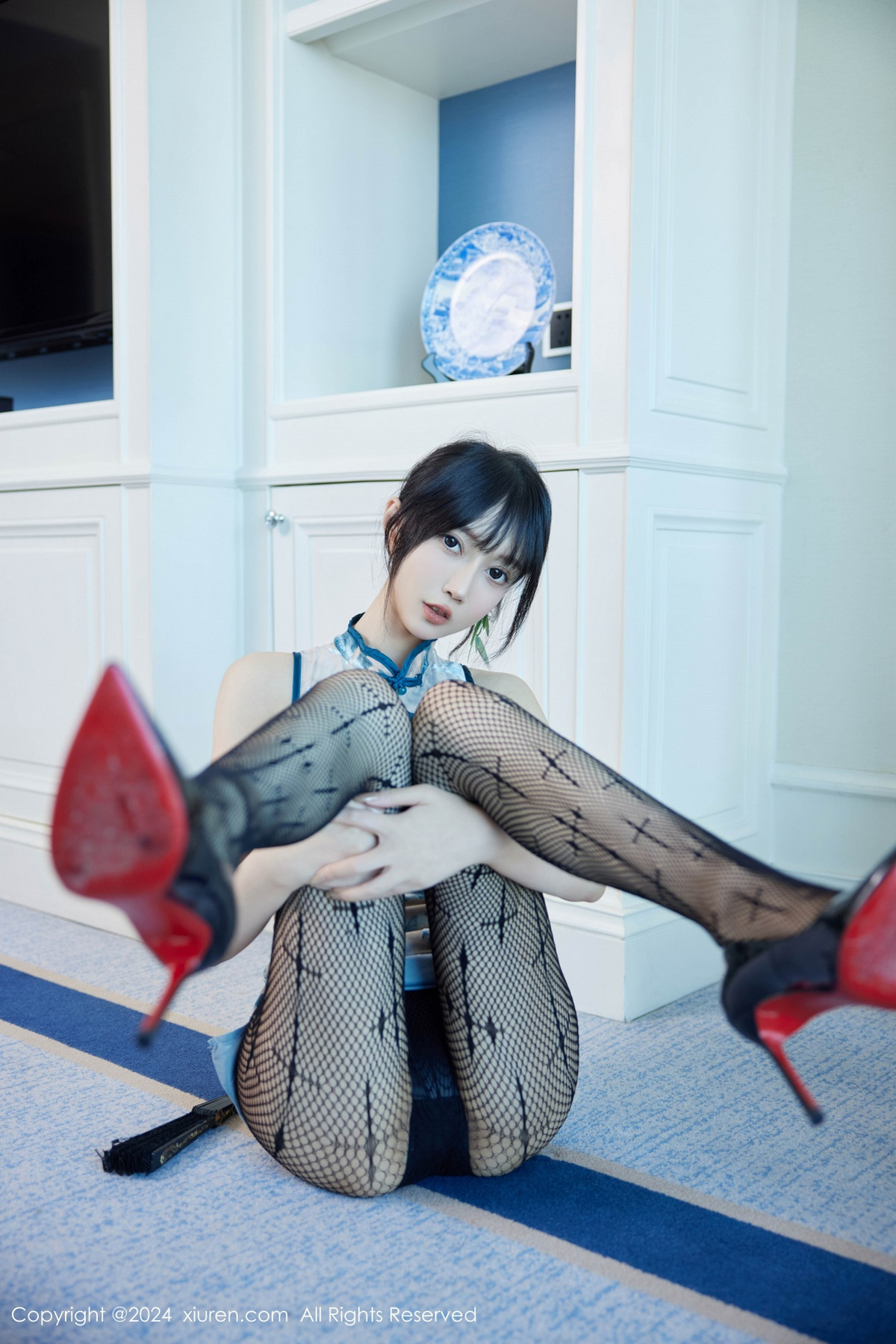 [秀人网] 2024.09.30 No.9236 玥儿玥er 美腿丝袜  第24张