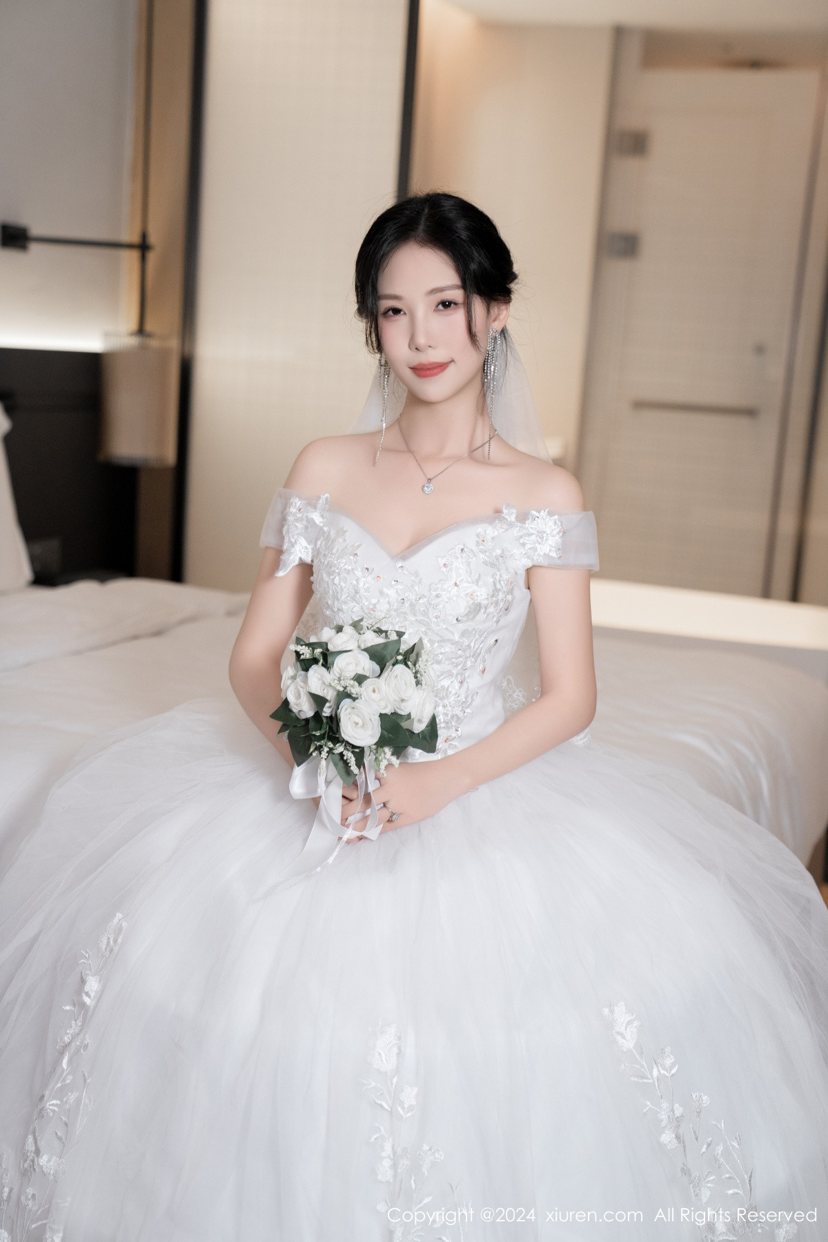 [秀人网] 2024.08.09 No.8998 利世 丝袜美腿  第10张