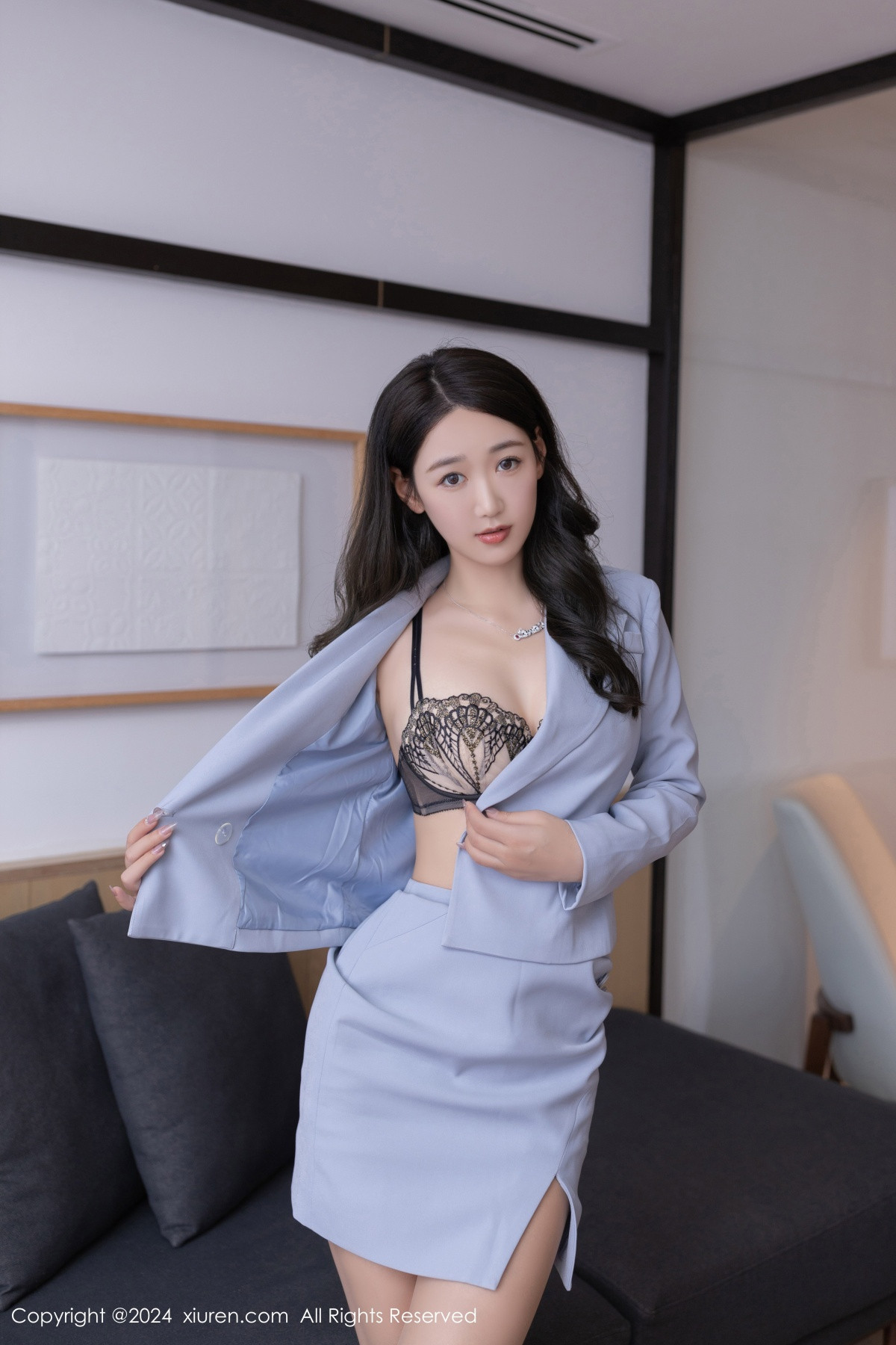 [秀人网] 2024.07.29 No.8935 唐安琪 律师OL  第17张