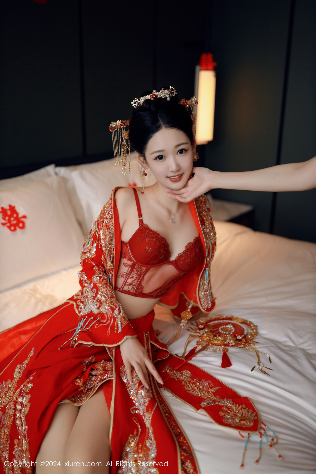 [秀人网] 2024.08.05 No.8972 唐安琪 性感新娘装  第19张