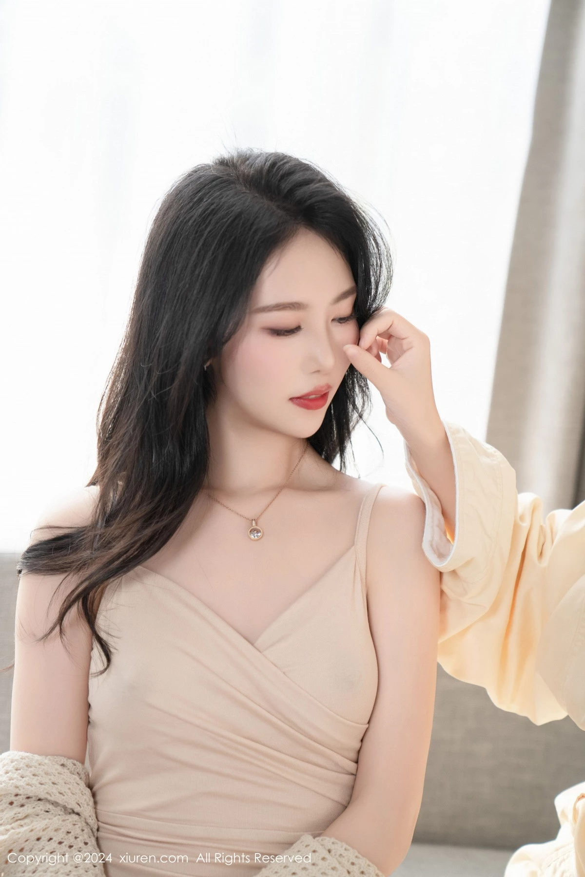 [秀人网] 2024.05.17 No.8559 利世 黑丝美腿  第20张