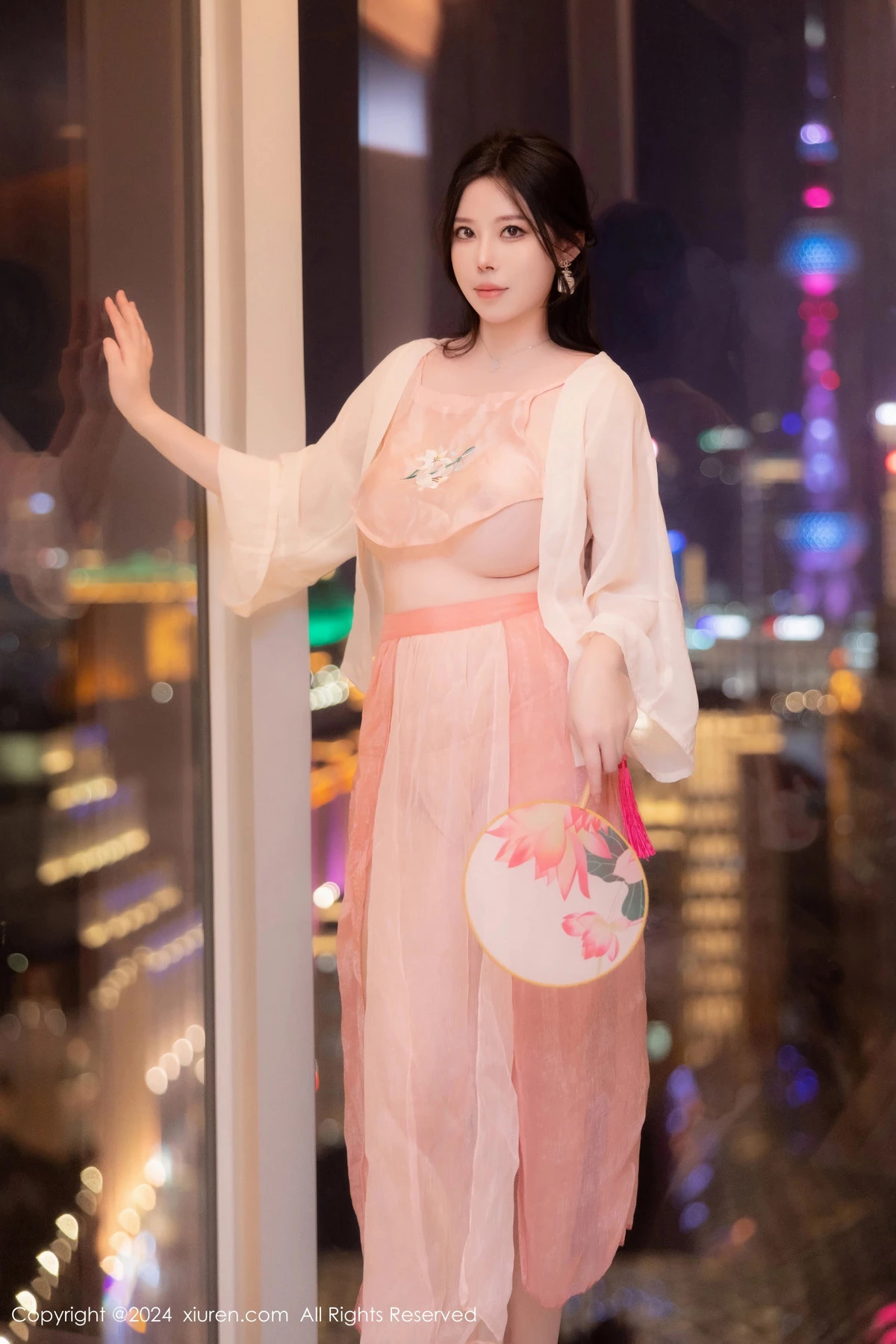 [秀人网] 2024.05.08 No.8503 白茹雪abby 美腿性感  第5张