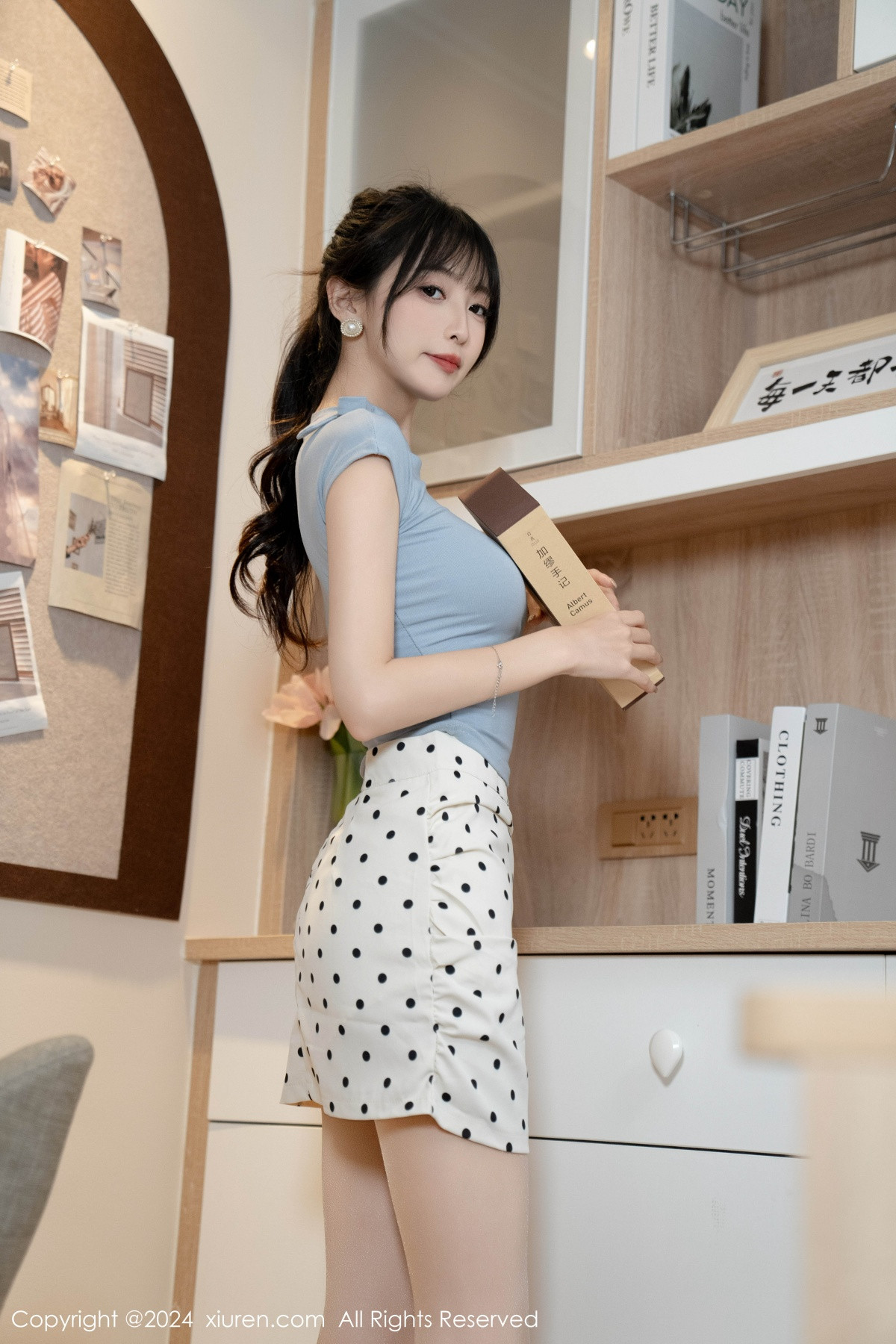 [秀人网] 2024.08.22 No.9054 林星阑 丝袜美腿  第36张
