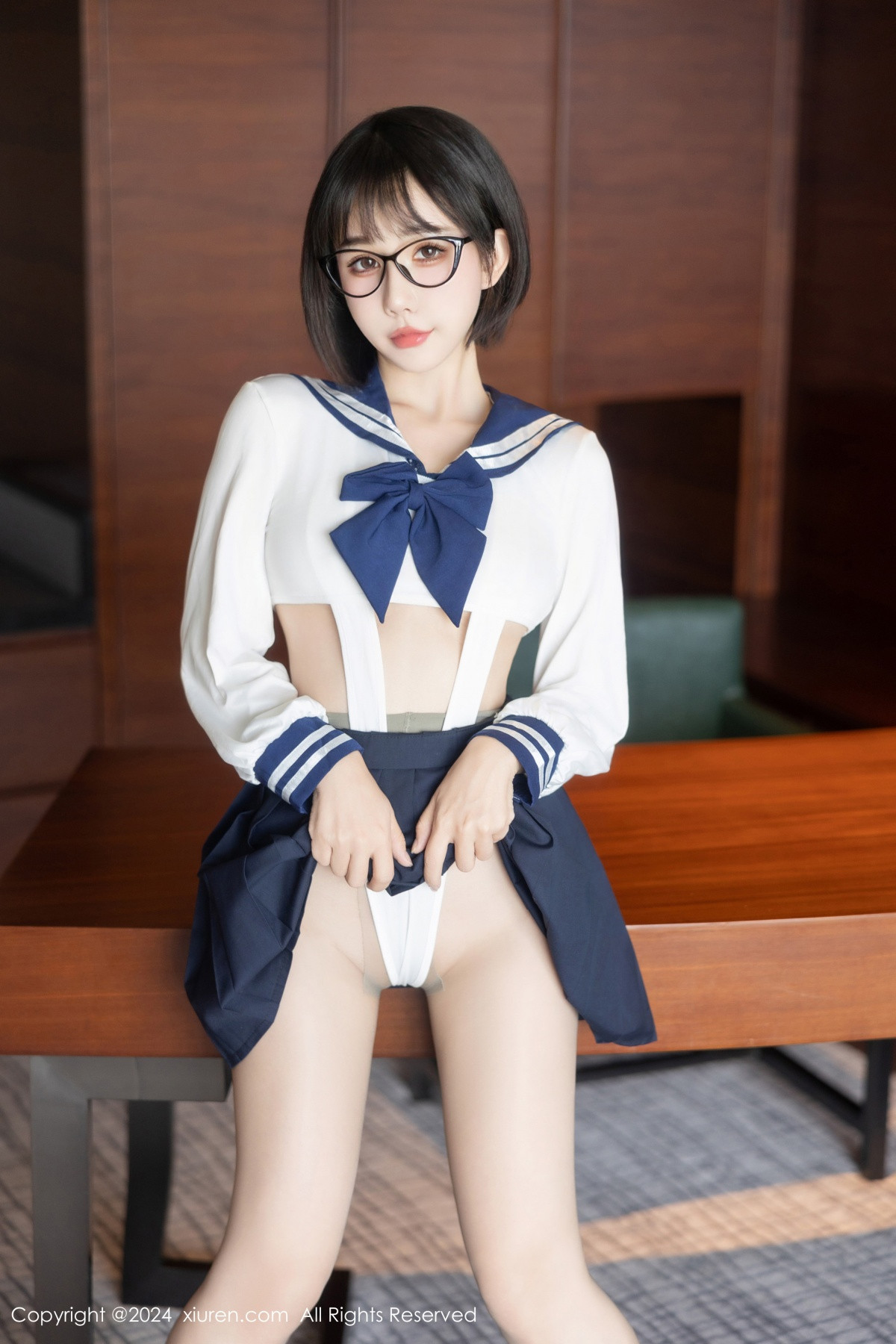 [秀人网] 2024.08.26 No.9065 小蛮妖Yummy 黑丝美腿  第8张