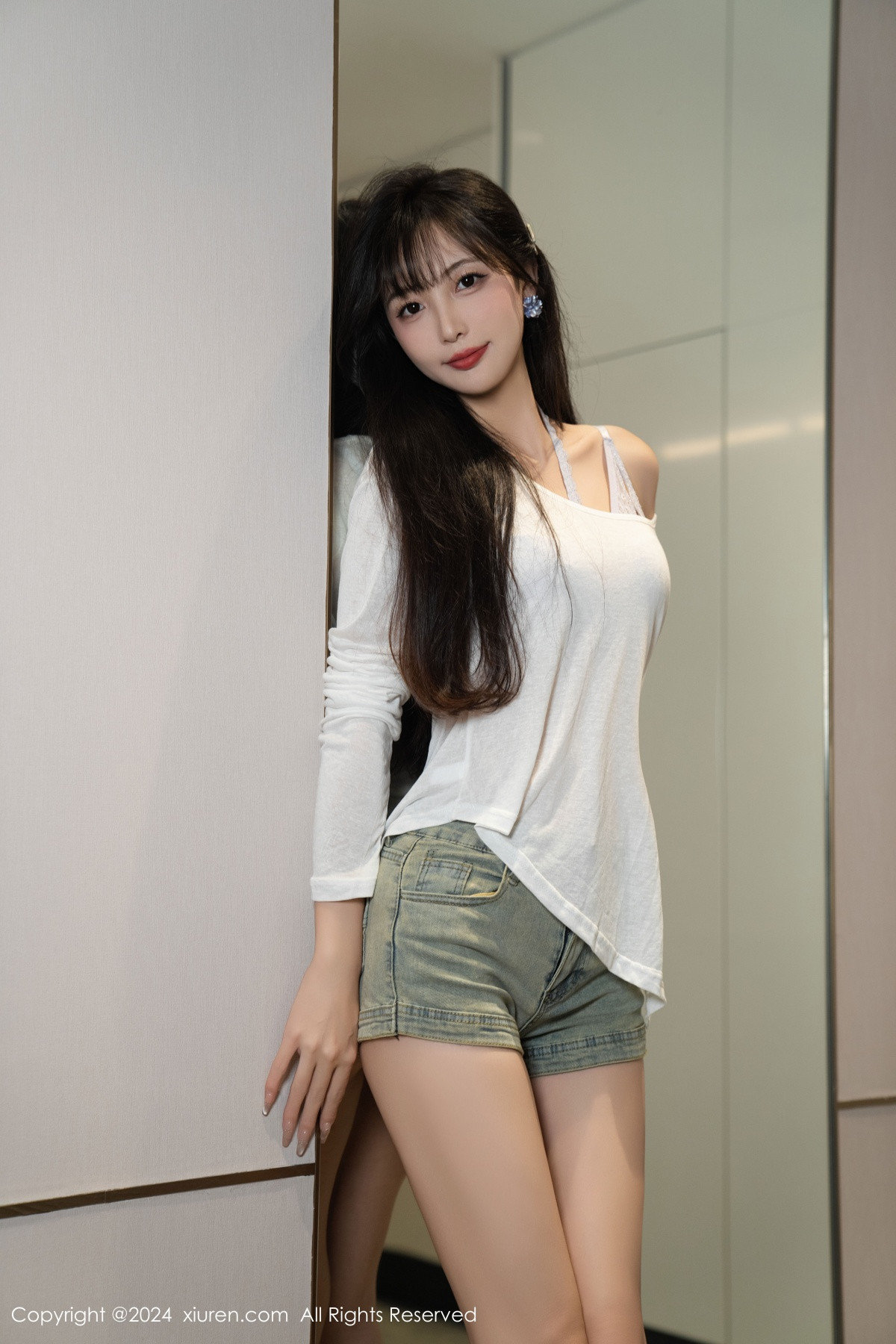 [秀人网] 2024.09.26 No.9215 林星阑 美腿性感  第13张
