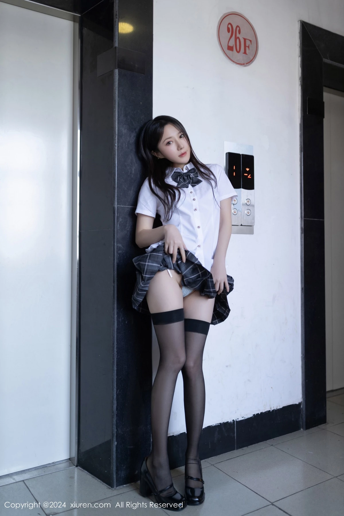 [秀人网] 2024.05.10 No.8516 鱼子酱Fish 黑丝美腿  第8张
