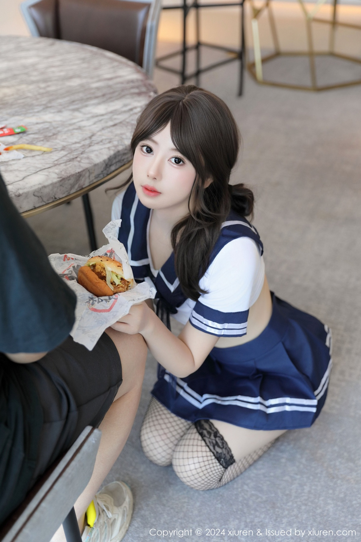[秀人网] 2024.09.30 No.9238 桃妖夭 丝袜美腿  第51张