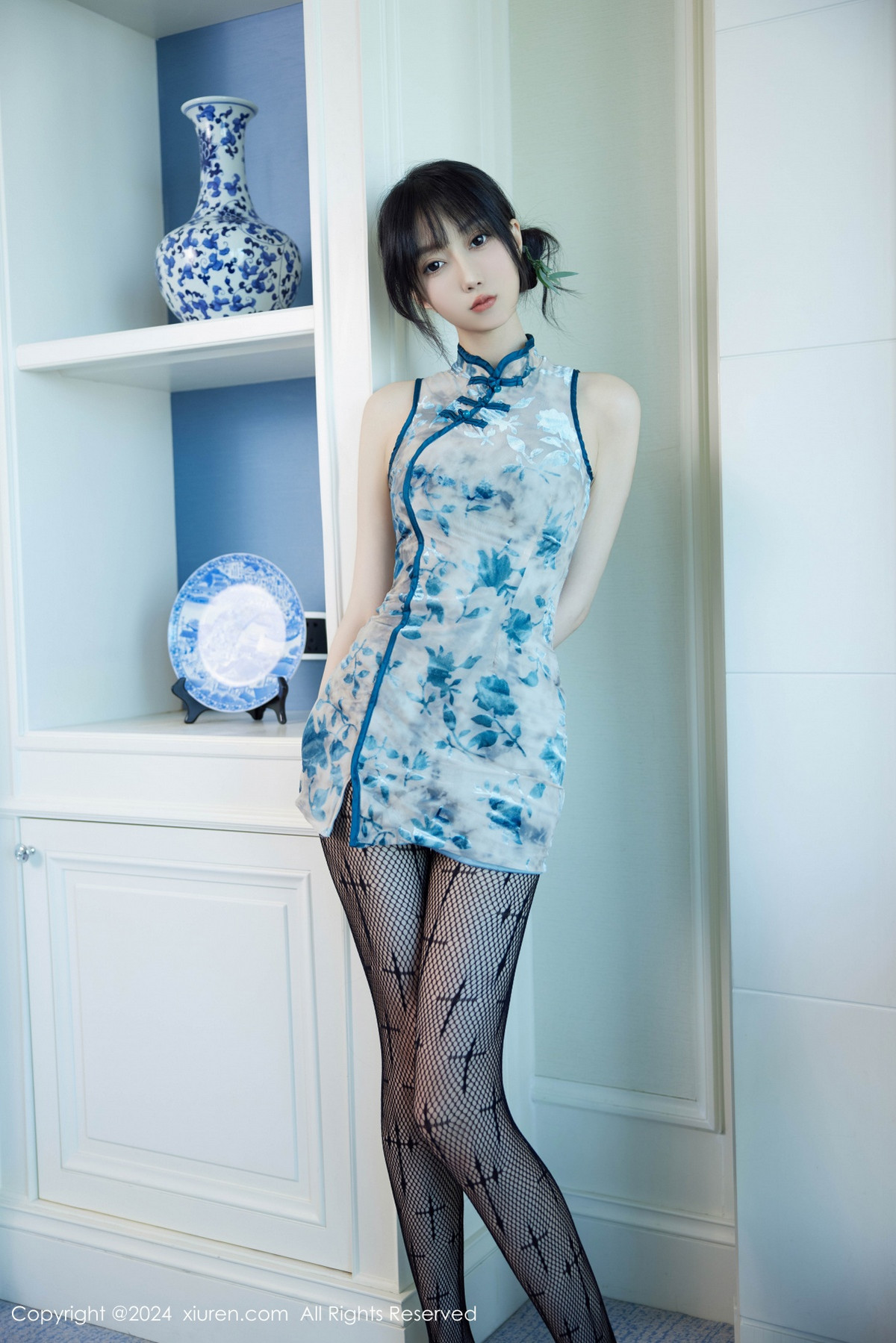[秀人网] 2024.09.30 No.9236 玥儿玥er 美腿丝袜  第16张