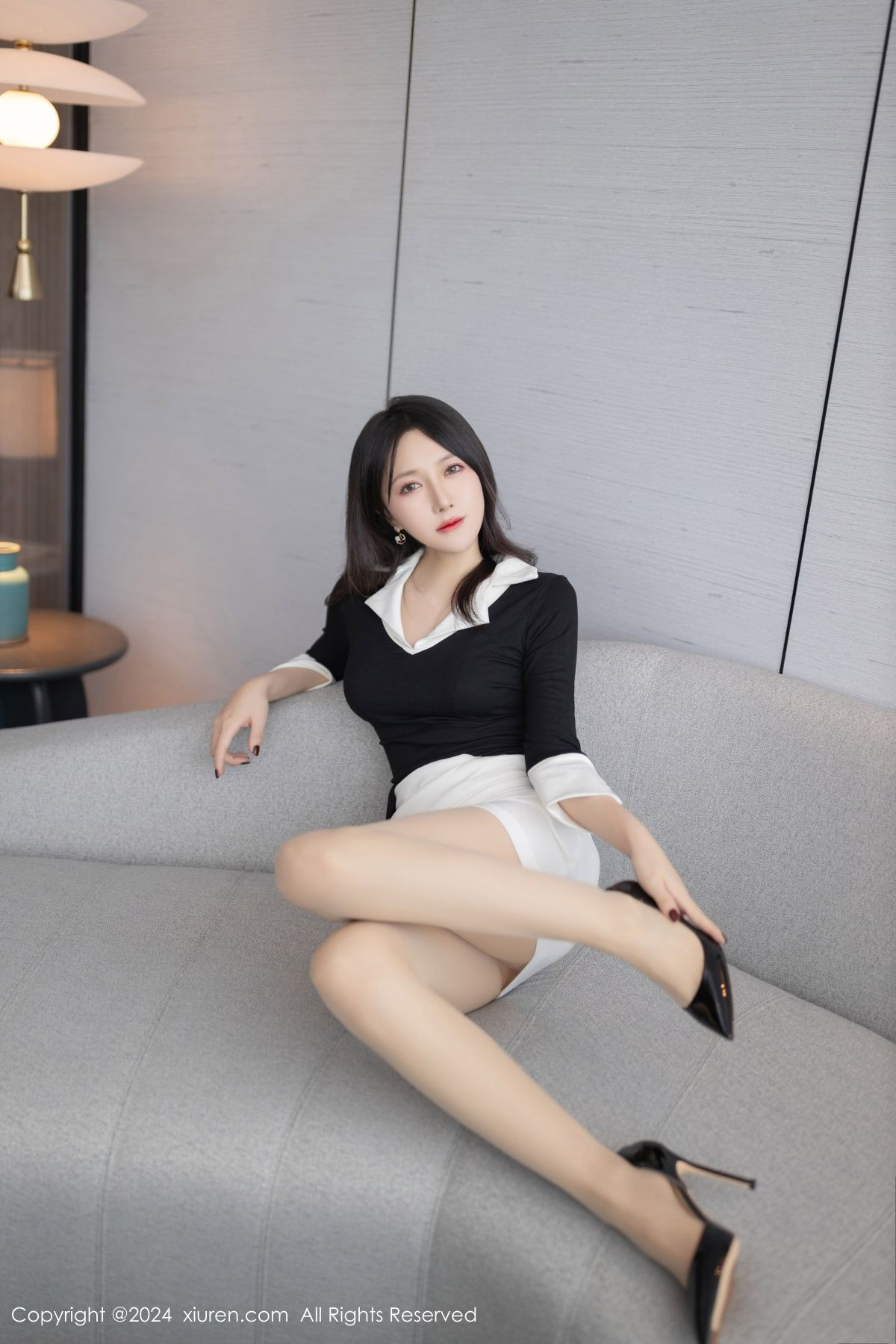 [秀人网] 2024.08.23 No.9063 鱼子酱Fish 轻透内衣  第3张