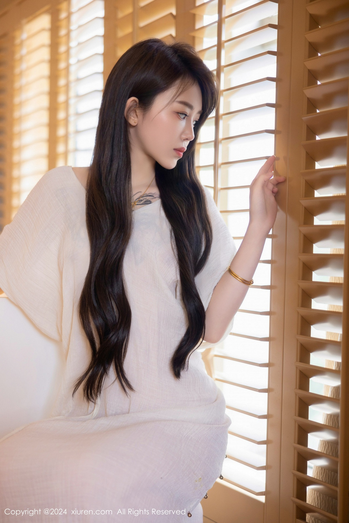 [秀人网] 2024.07.11 No.8842 夏竹 性感美腿  第15张