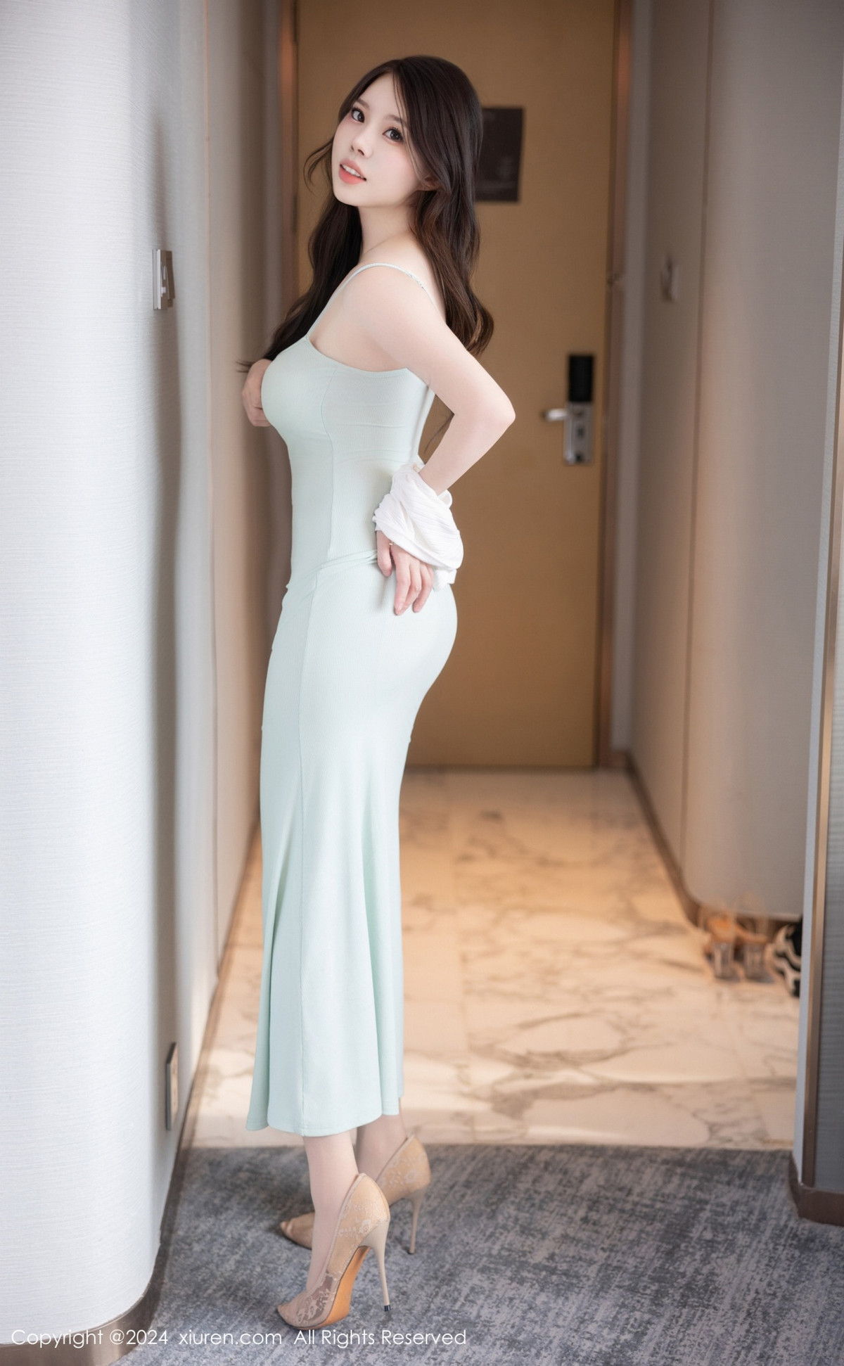 [秀人网] 2024.08.28 No.9080 白茹雪abby 丝袜美腿  第8张
