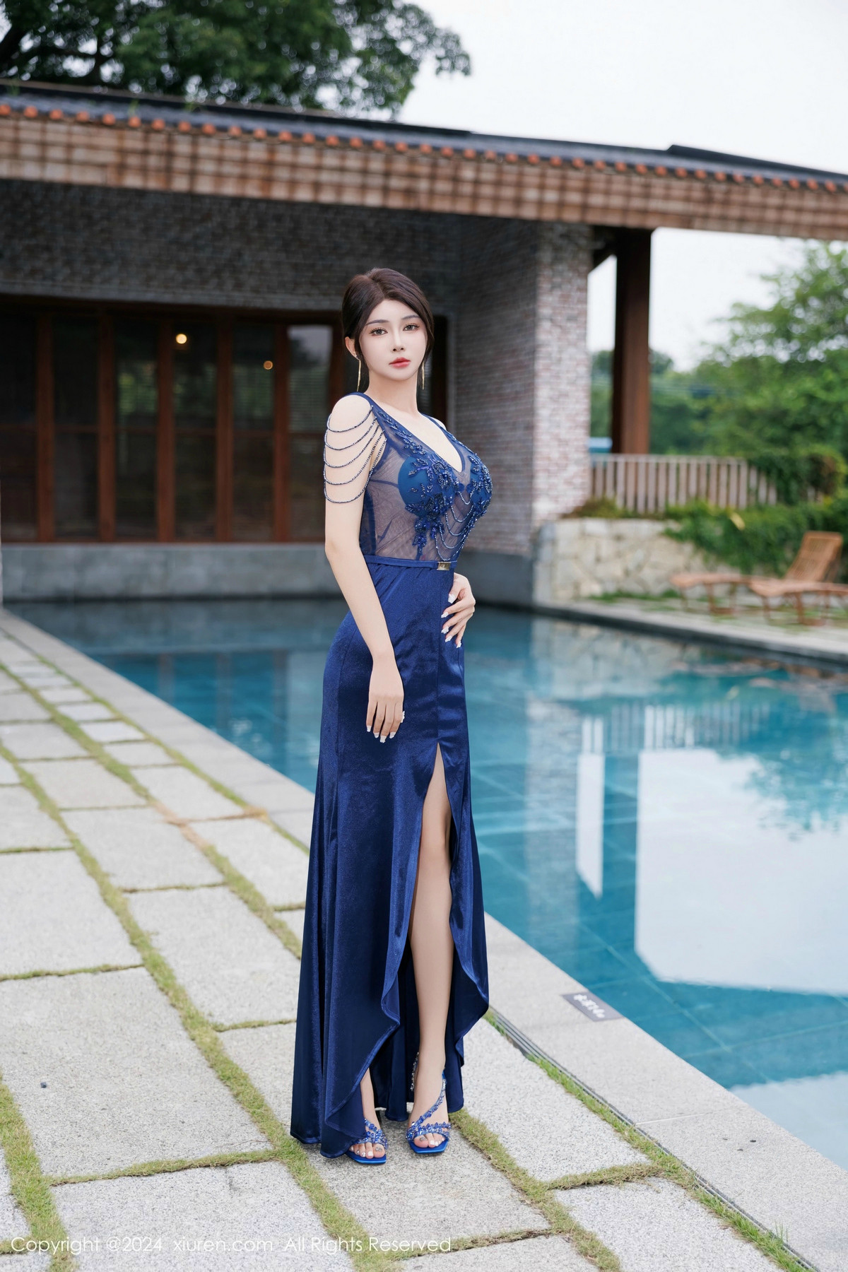 [秀人网] 2024.11.12 No.9435 凯竹Quinn 美乳性感