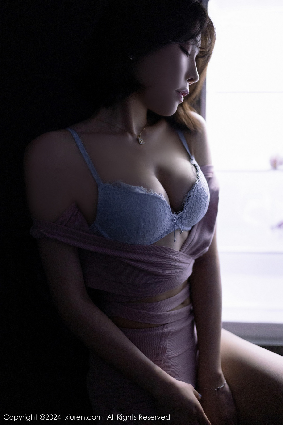 [秀人网] 2024.07.10 No.8836 徐莉芝Booty 丝袜美臀  第41张
