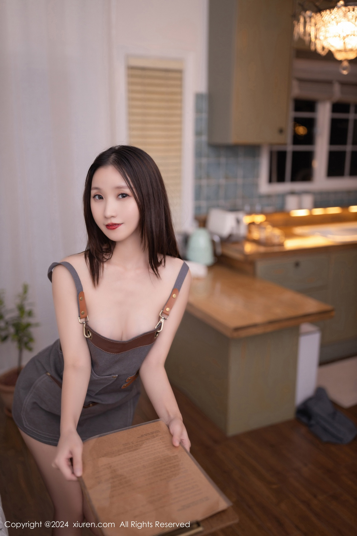 [秀人网] 2024.10.23 No.9335 杏子Yada 丝袜美腿  第82张
