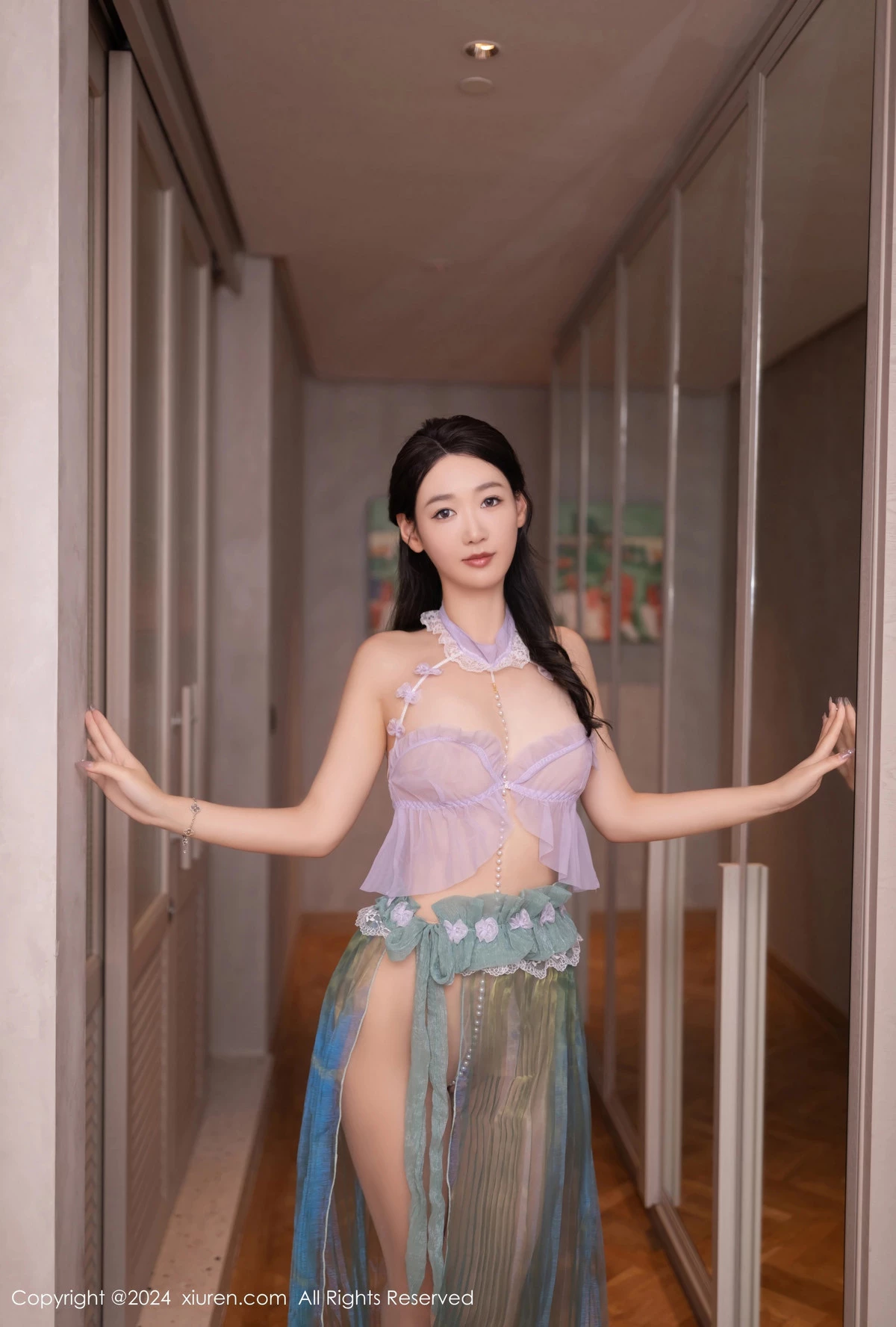 [秀人网] 2024.06.03 No.8644 唐安琪 丝袜美腿  第9张