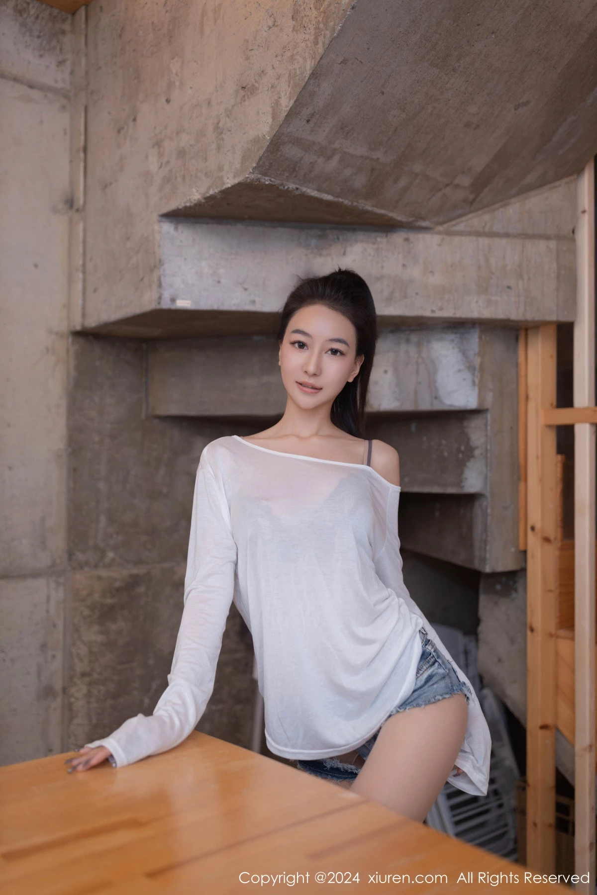 [秀人网] 2024.04.07 No.8345 熊小诺 妩媚丝袜  第17张