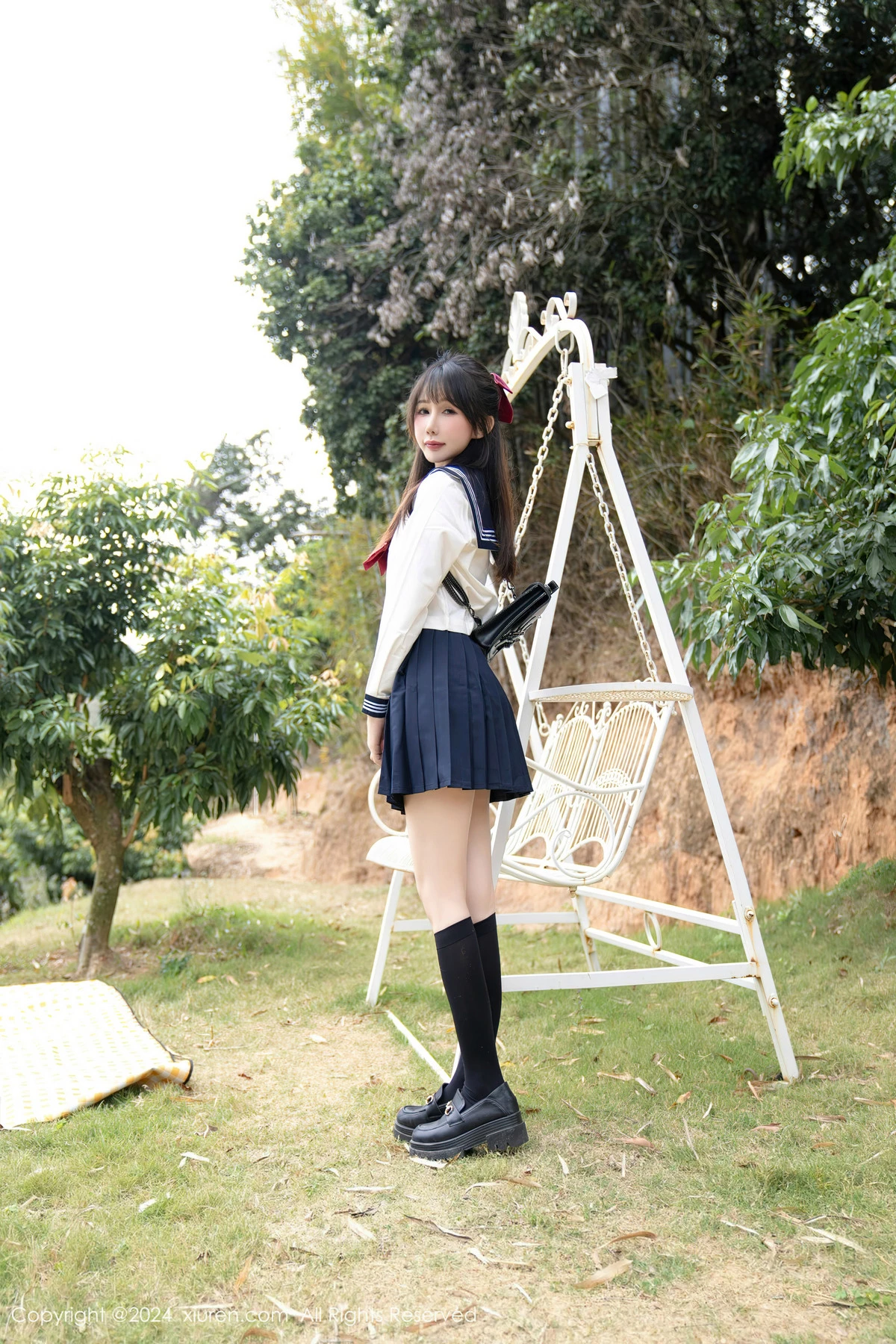 [秀人网] 2024.04.10 No.8365 波巧酱 性感美腿  第8张