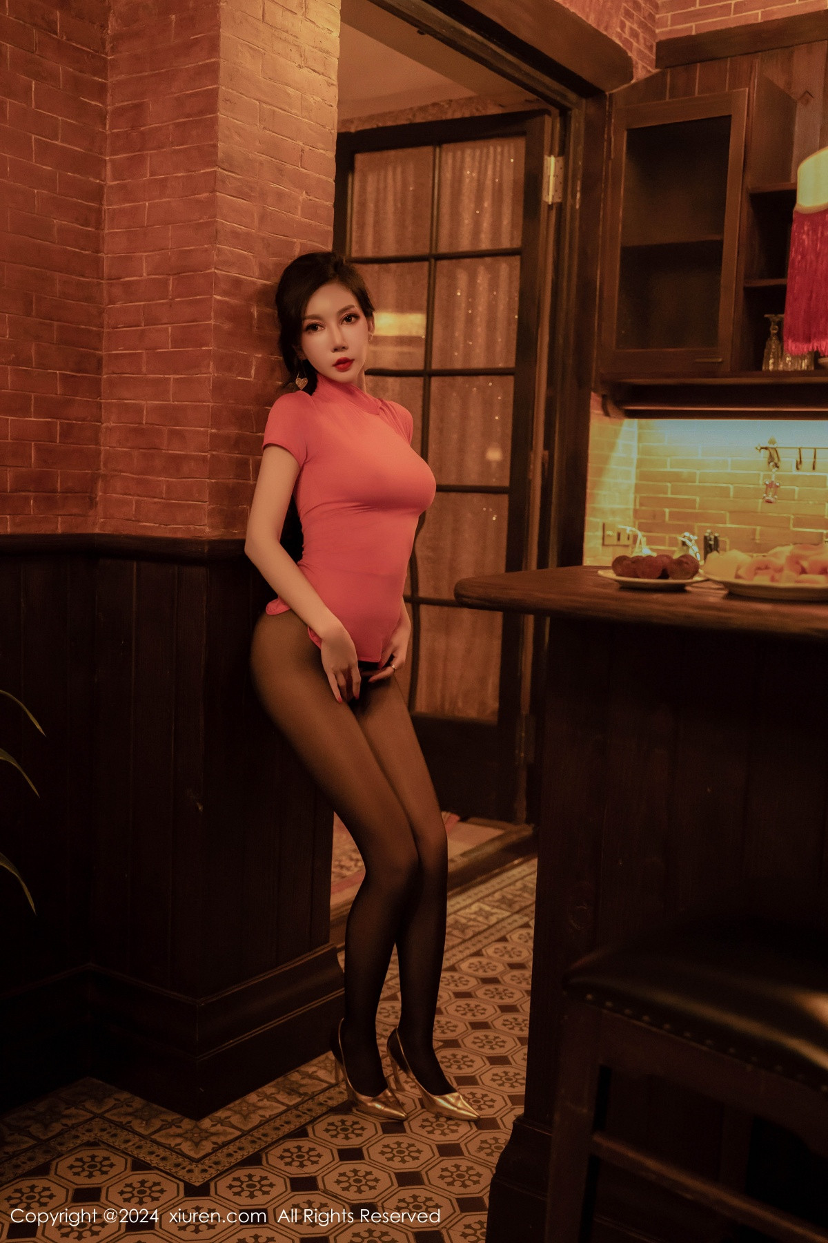 [秀人网] 2024.08.13 No.9005 陈怡曼 黑丝美腿  第29张